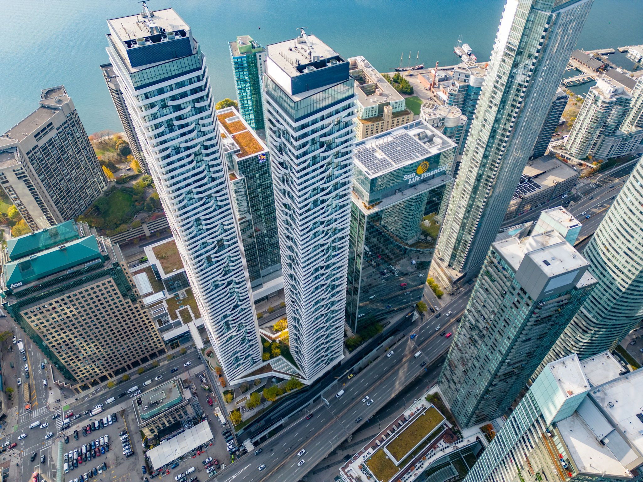 100 Harbour Street 1202, Toronto, On M5j 0b5