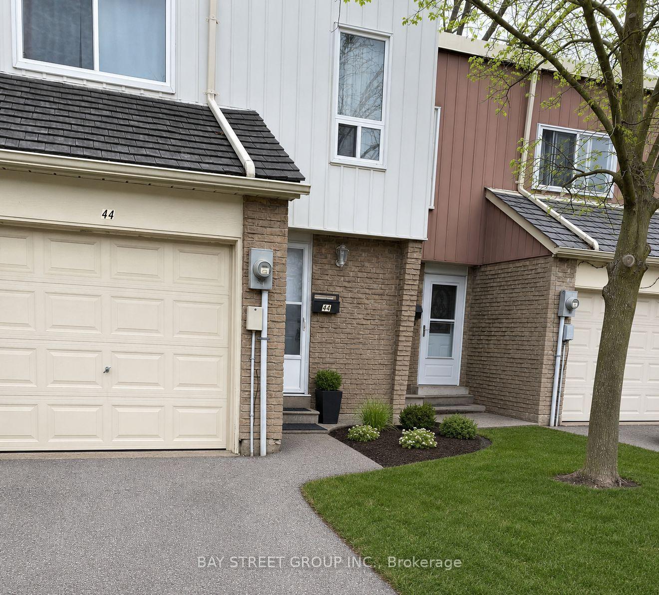 44 Woody Vine Way, Toronto, On M2j 4h6