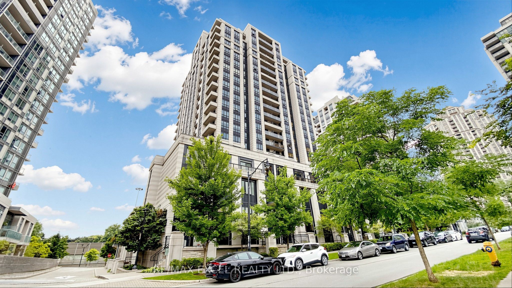 100 Harrison Garden Boulevard 602, Toronto, On M2n 0c2