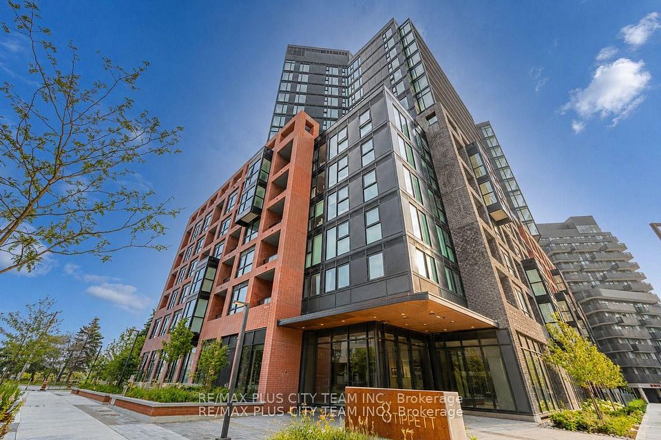 8 Tippett Road 105, Toronto, On M3h 0e7