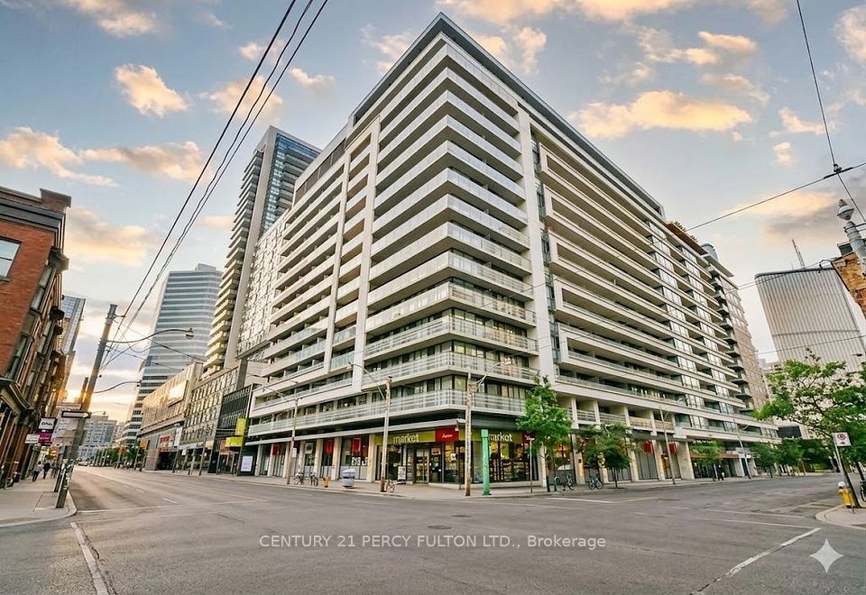 111 Elizabeth Street 1501, Toronto, On M5g 1p7
