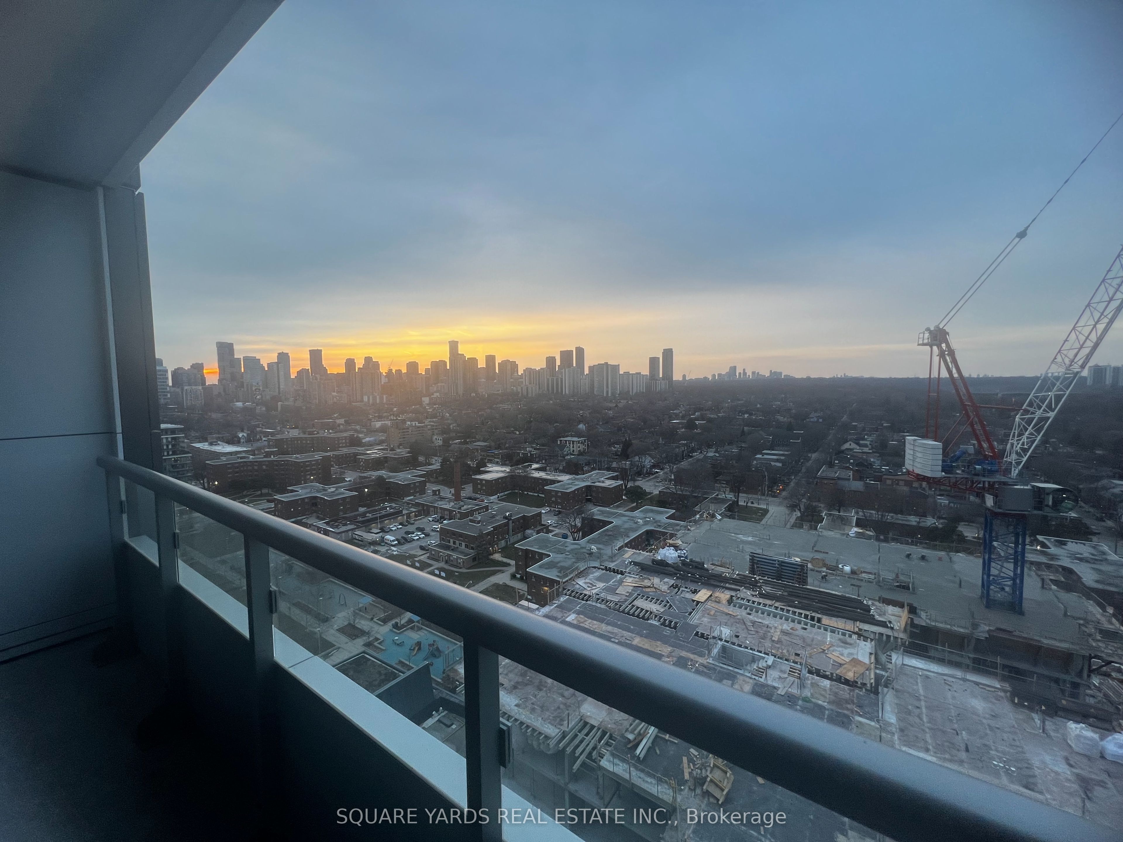 225 Sumach Street 1910, Toronto, On M5a 3k3