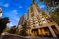 89 Montclair Avenue 1525, Toronto, On M5p 0b1