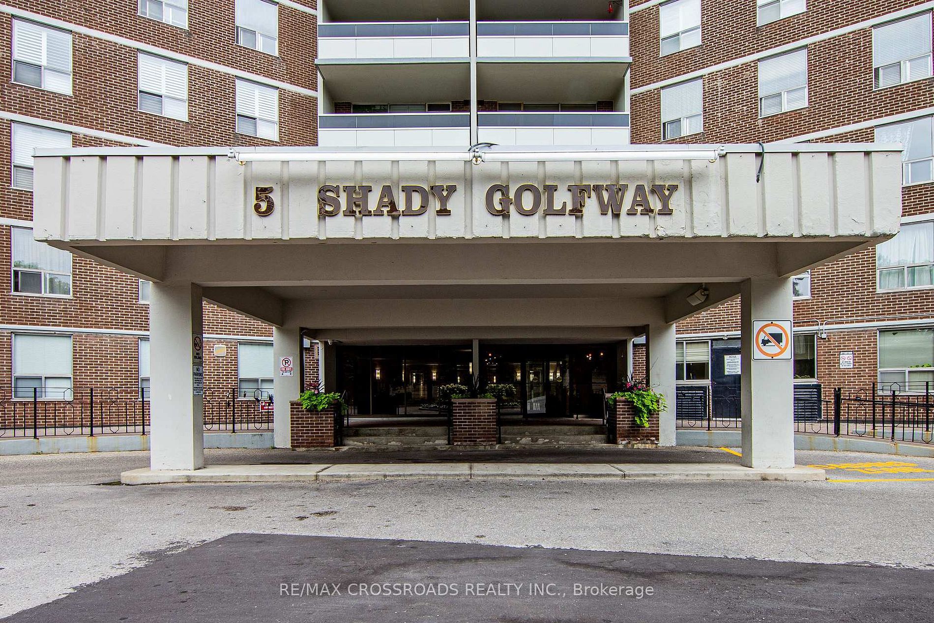 5 Shady Golfway 205, Toronto, On M3c 3a5