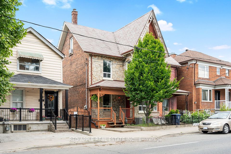 546 Dufferin Street, Toronto, On M6k 2a7