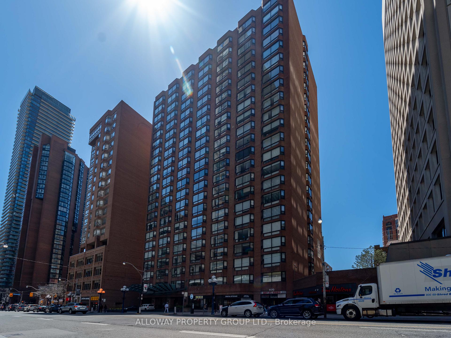 1166 Bay Street 1305, Toronto, On M5s 2x8