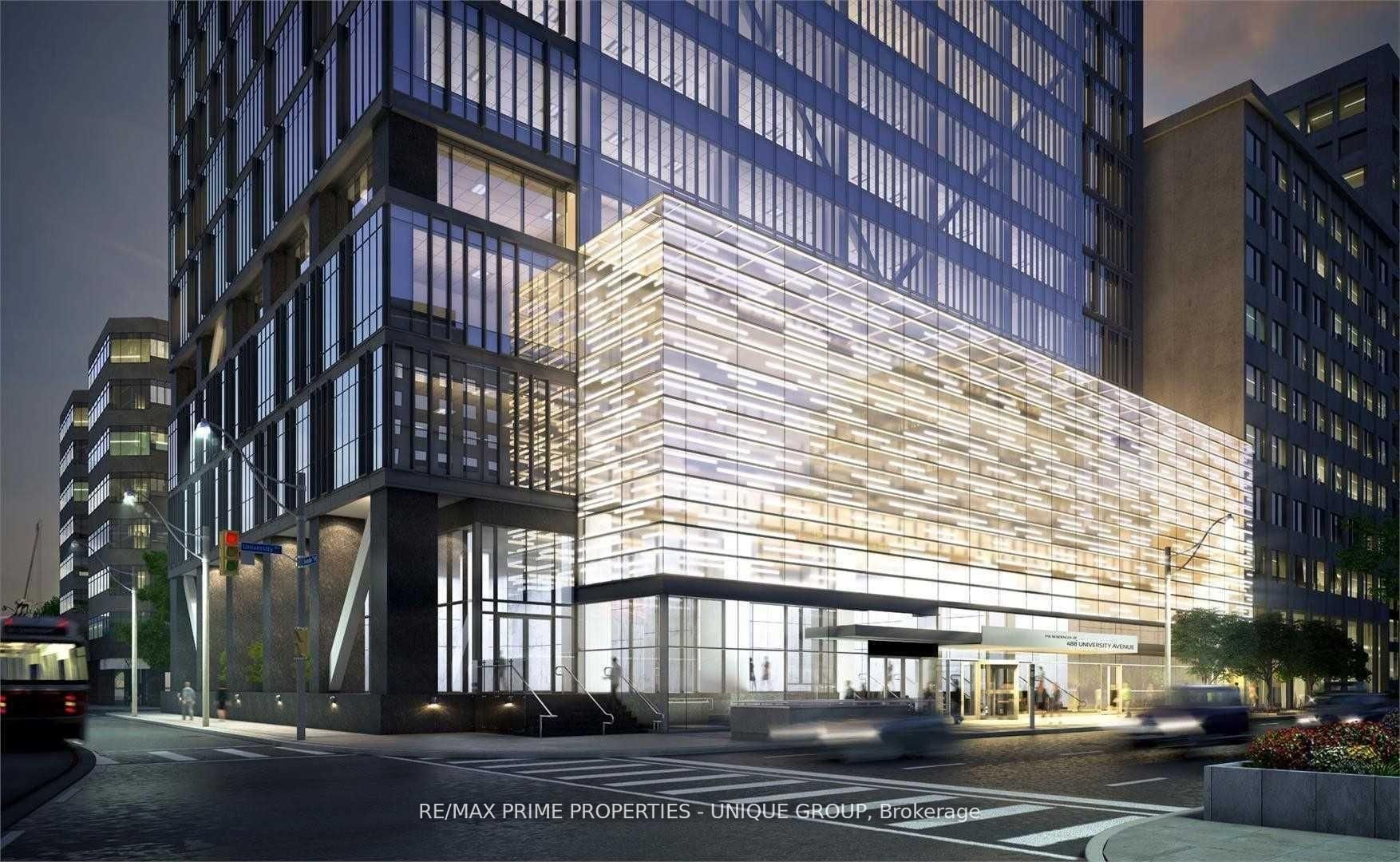 488 University Avenue 3716, Toronto, On M5g 0c1