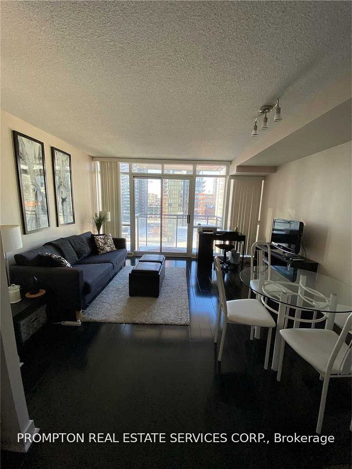 11 Brunel Court 1605, Toronto, On M5v 3y3