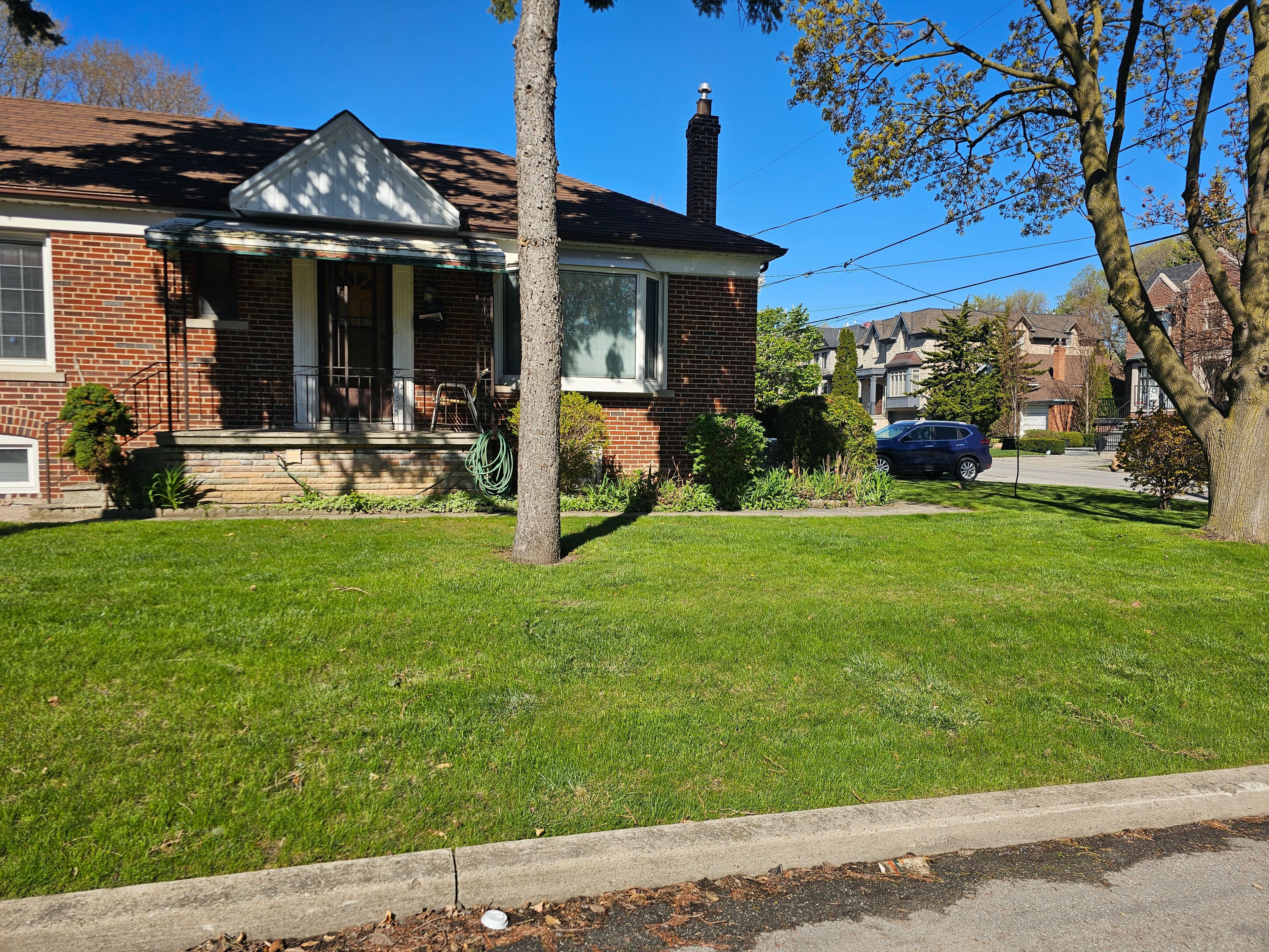 519 Douglas Avenue, Toronto, On M5m 1h7