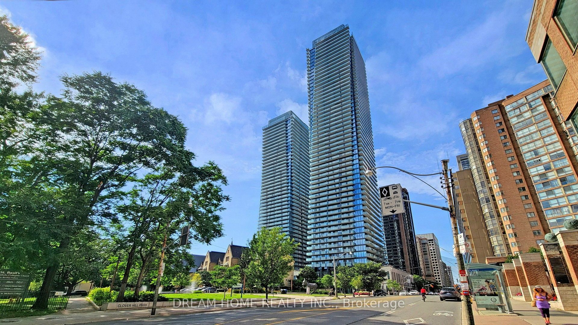 1080 Bay Street 709, Toronto, On M5s 0a5