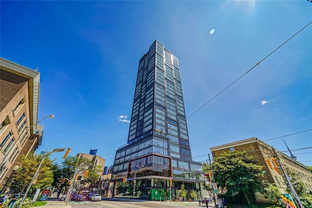 203 College Street 2505, Toronto, On M5t 1p9