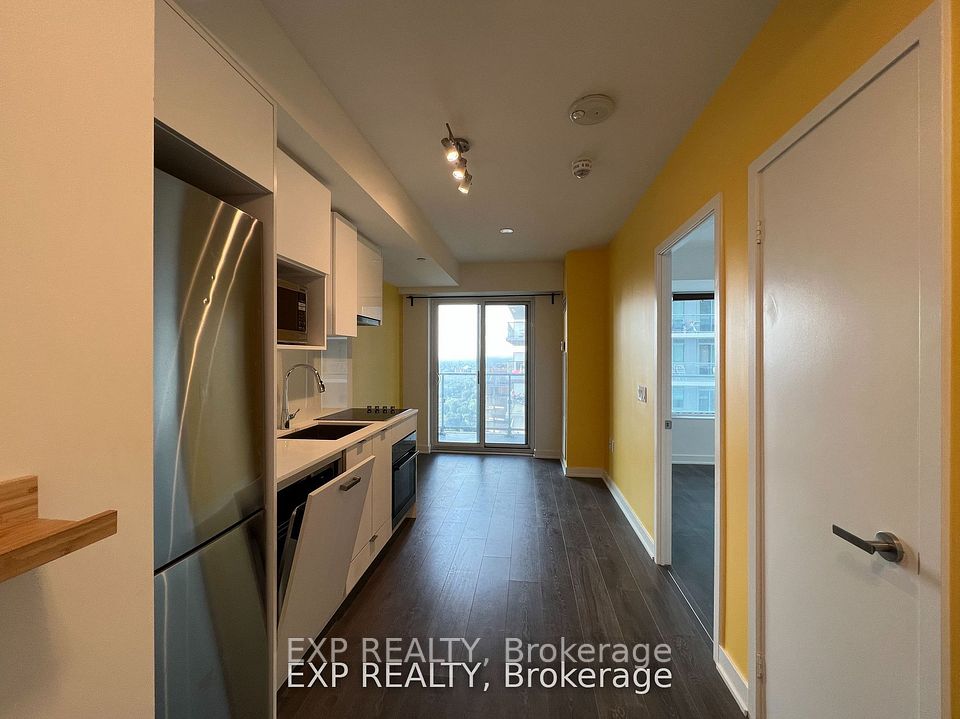 195 Redpath Avenue 3213, Toronto, On M4p 0e4