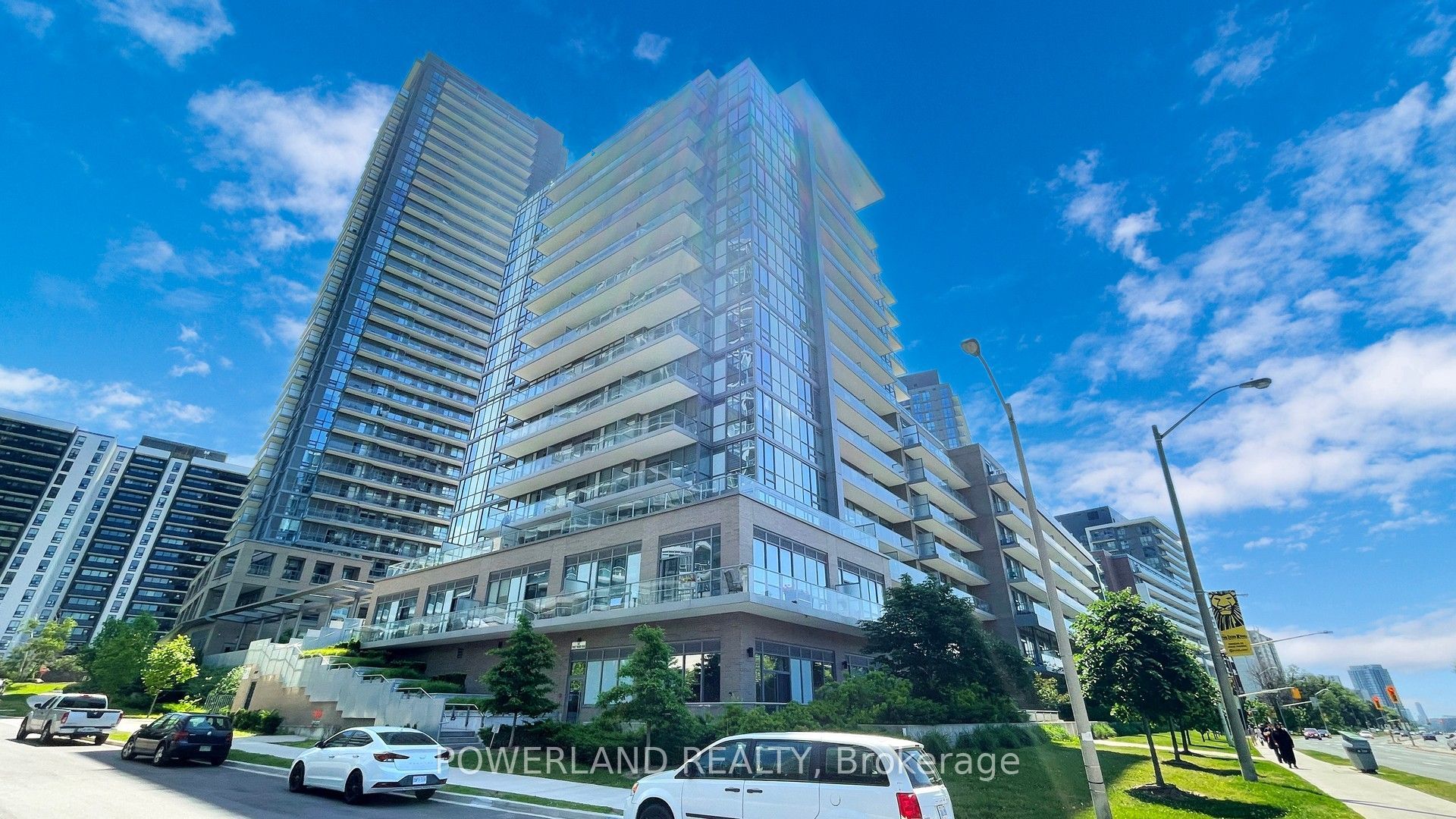 52 Forest Manor Road 807, Toronto, On M2j 0e2