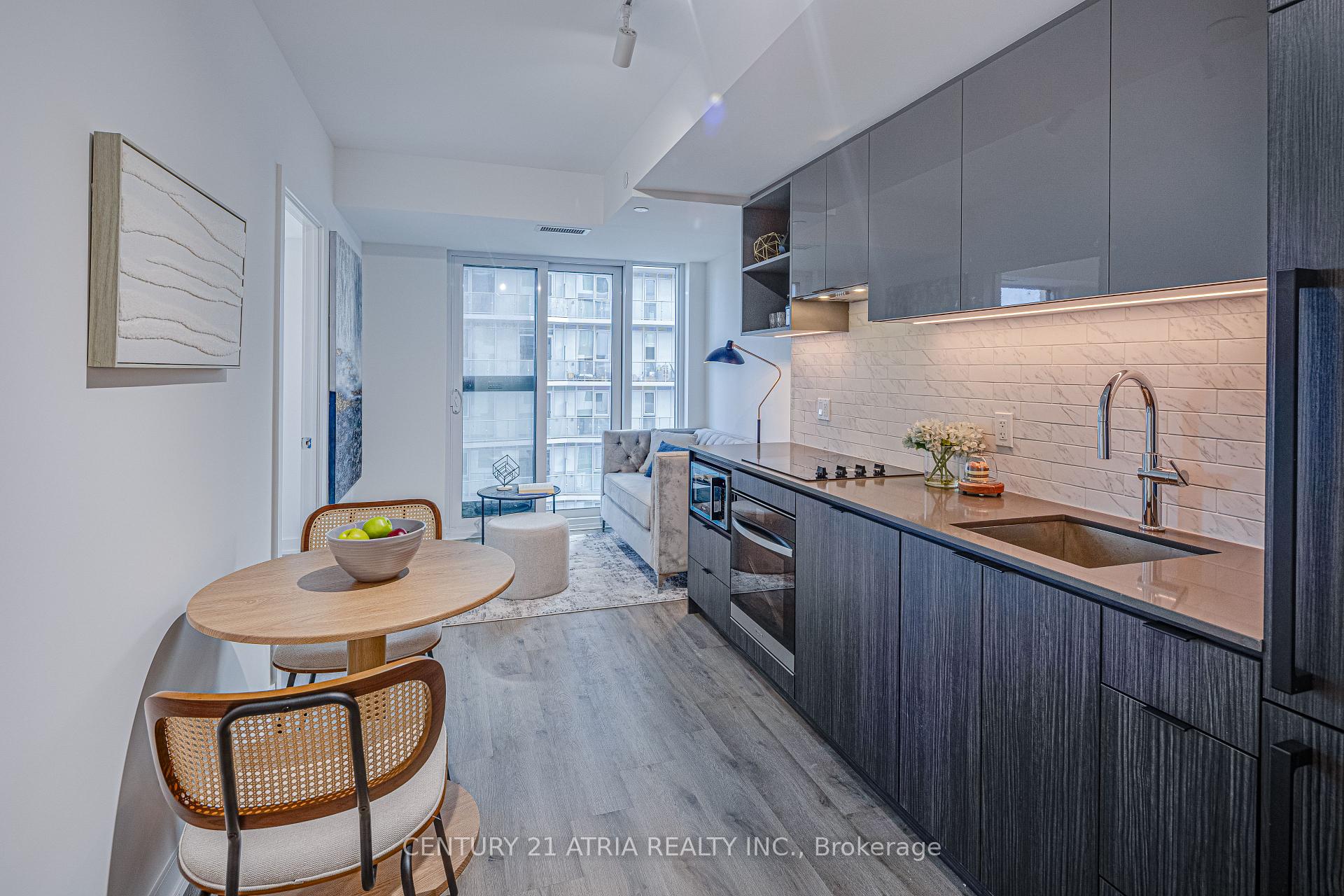 252 Church Street 2308, Toronto, On M5b 0e6