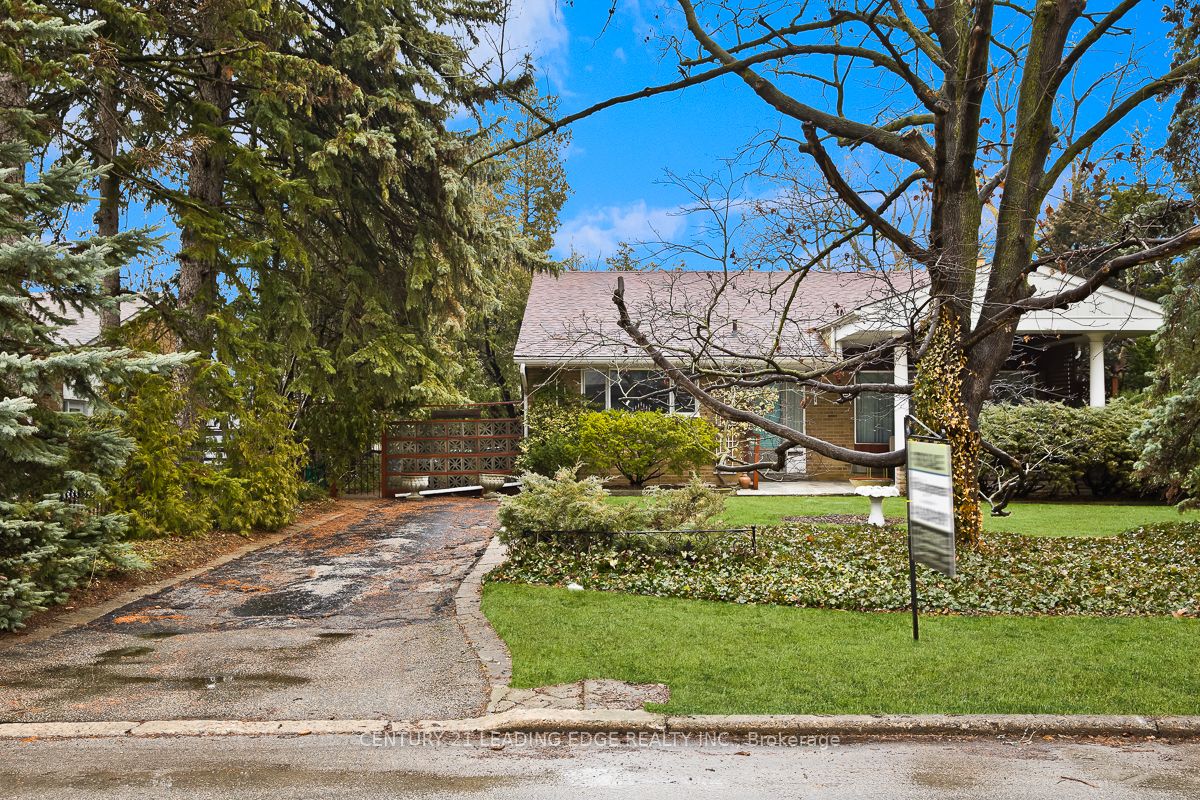 1 Bradgate Road, Toronto, On M3b 1j6