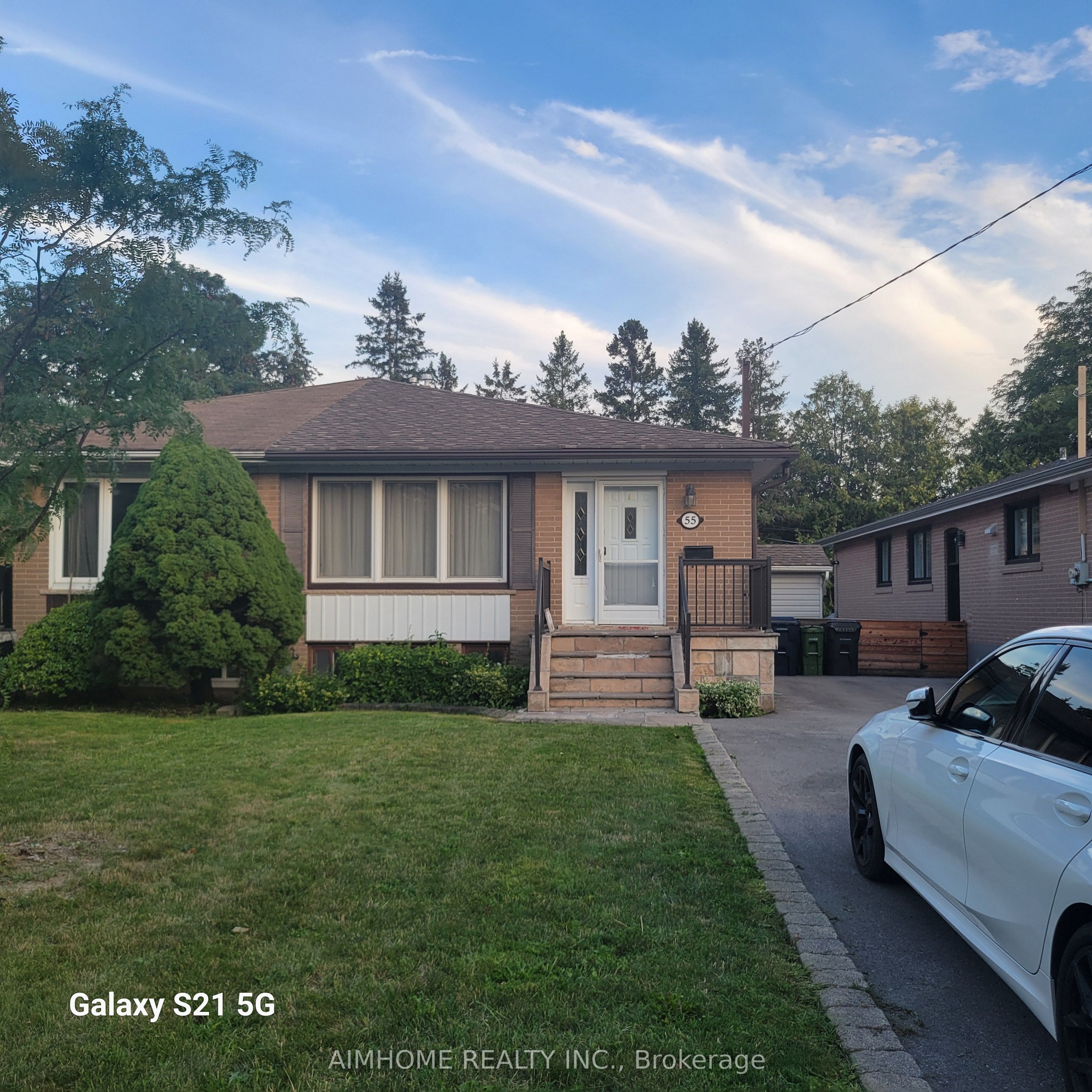55 Santa Barbara Road, Toronto, On M2n 2c3