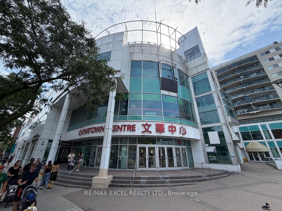 222 Spadina Avenue 275, Toronto, On M5t 3b3