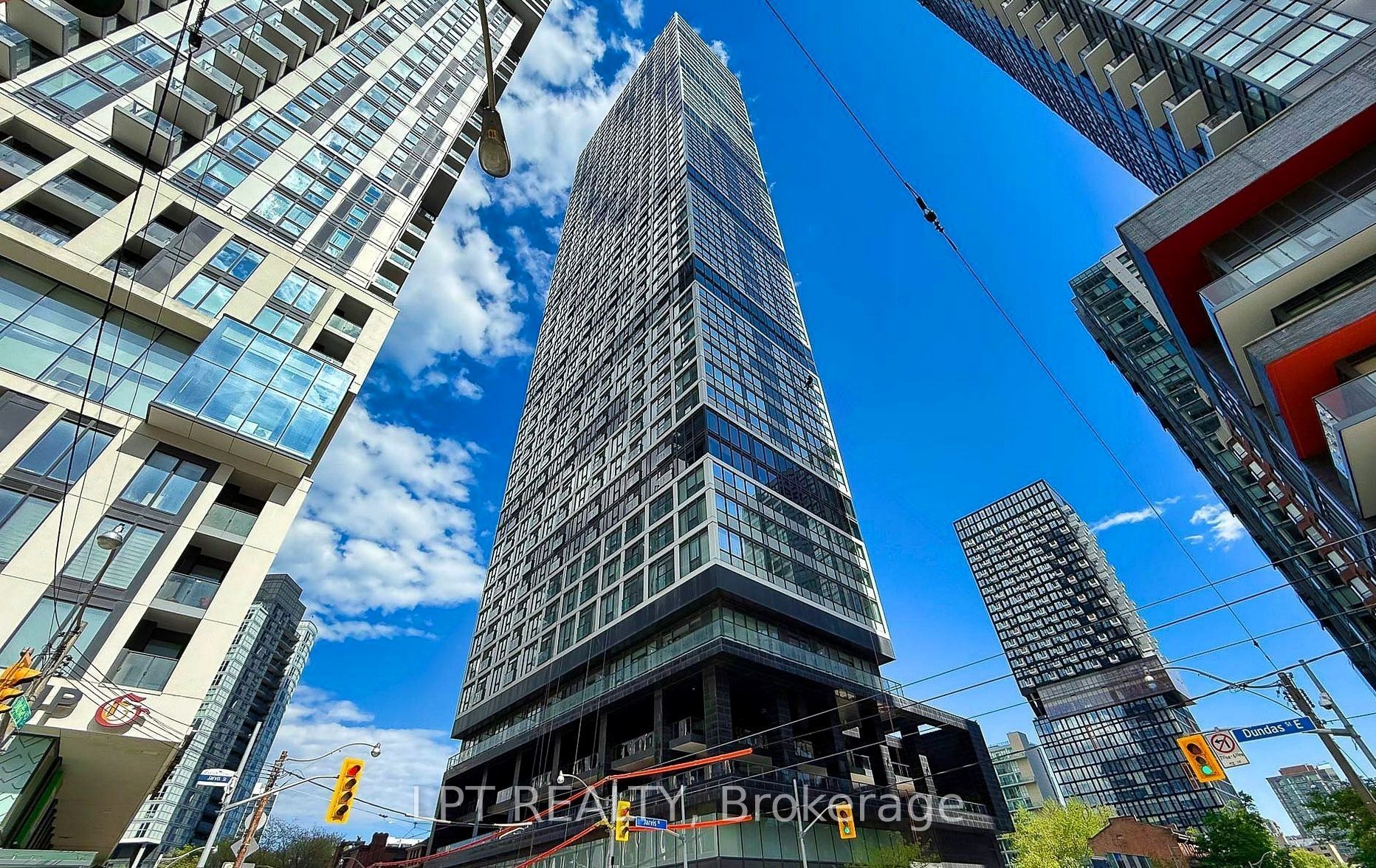 181 Dundas Street E 807, Toronto, On M5a 0n5