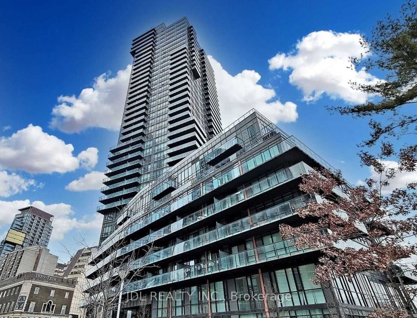 825 Church Street 2202, Toronto, On M4w 3z4
