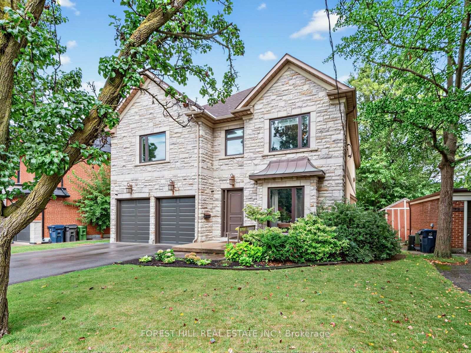 101 King High Avenue, Toronto, On M3h 3b3