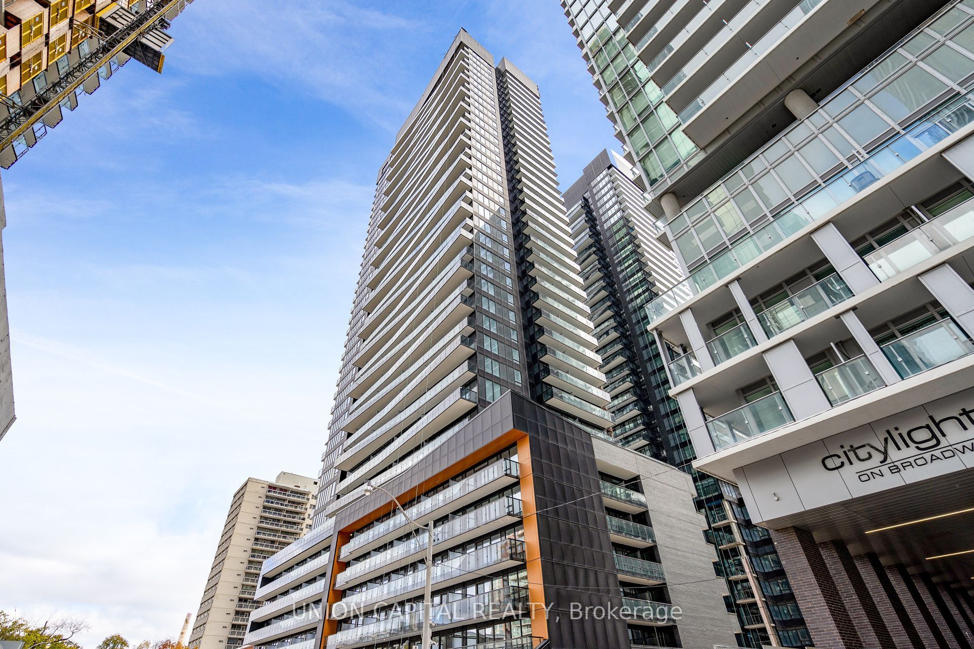 117 Broadway Avenue 3205, Toronto, On M4p 1v3