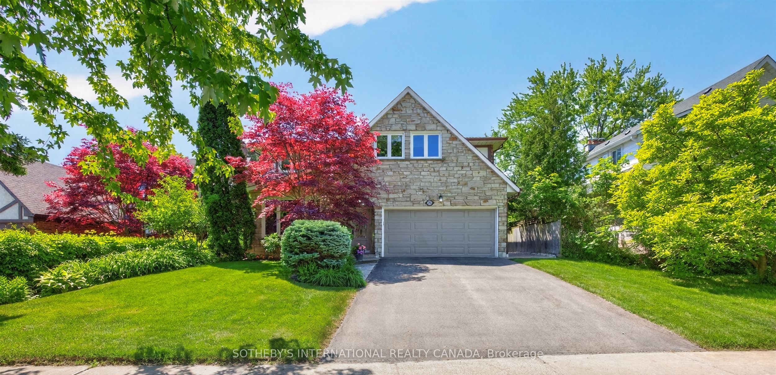 25 Gossamer Avenue, Toronto, On M2m 2x3