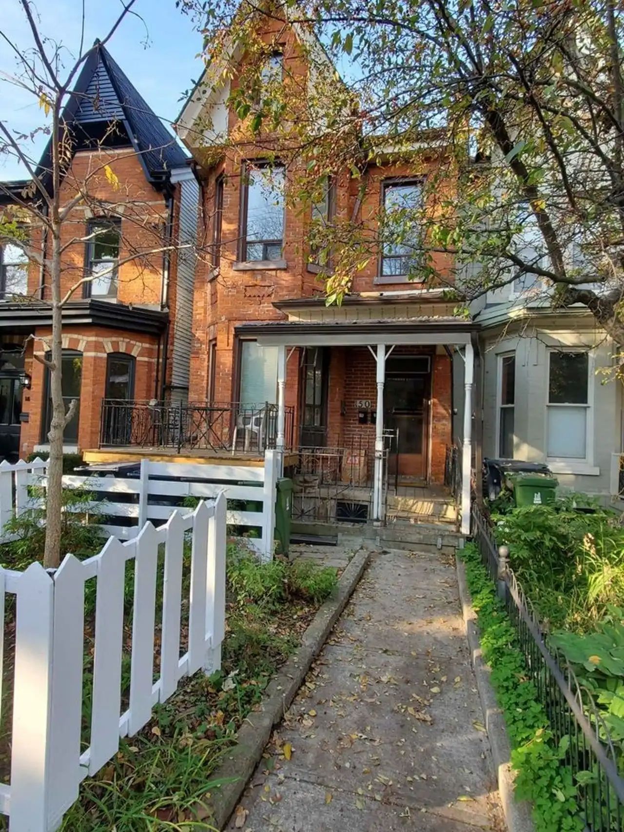 150 Robert Street Main Level, Toronto, On M5s 2k3