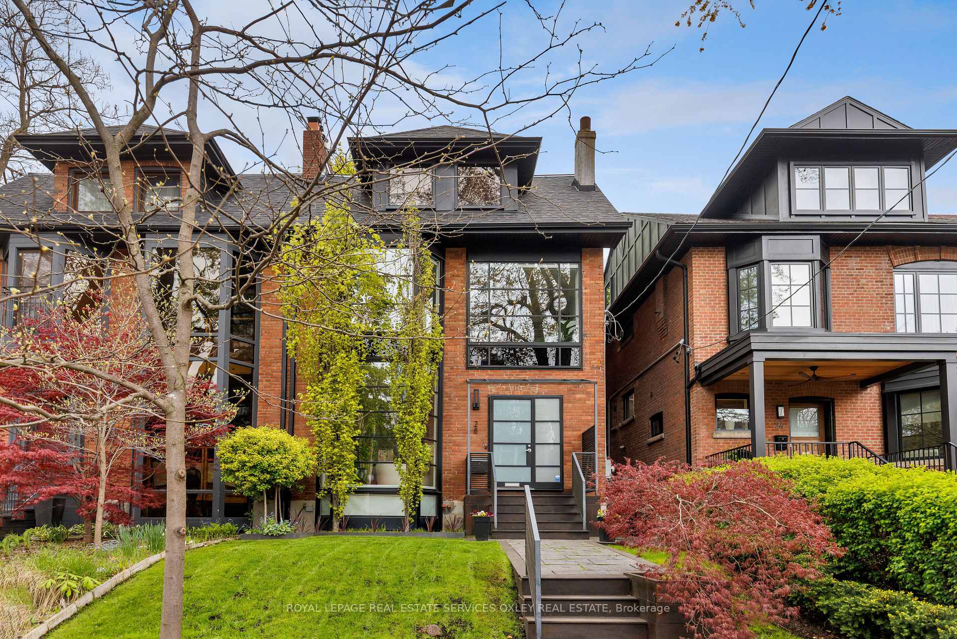28 Roxborough Street W, Toronto, On M5r 1t8