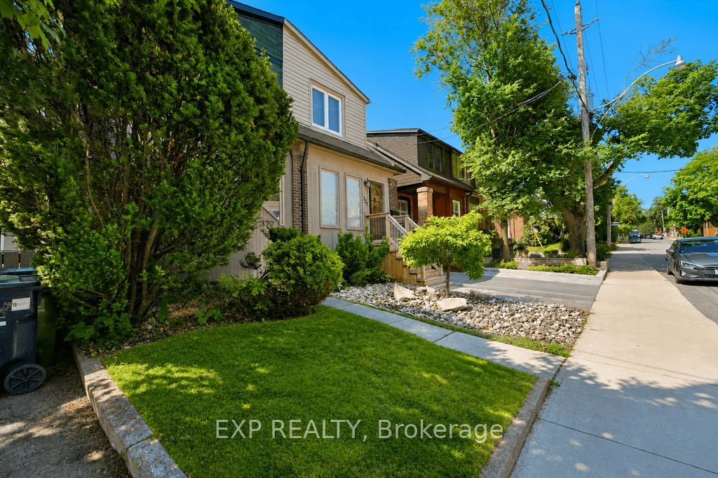 379 Davisville Avenue, Toronto, On M4s 1h4