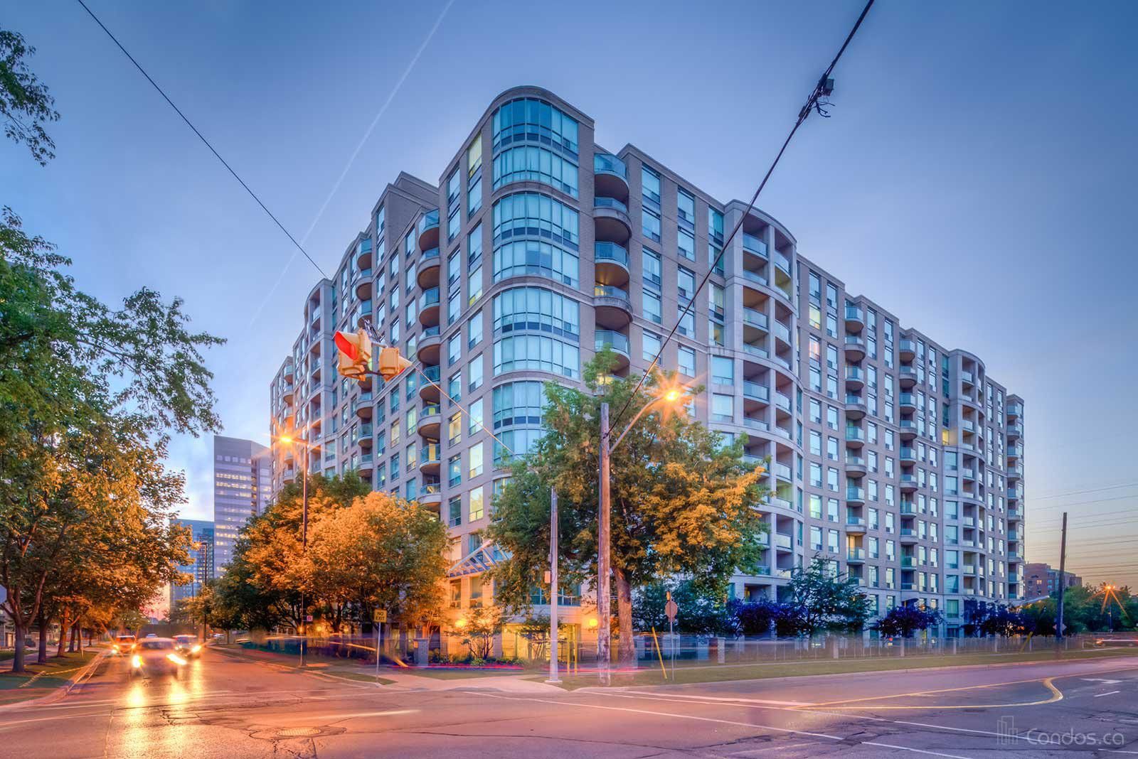18 Pemberton Avenue 1001, Toronto, On M2m 4k9