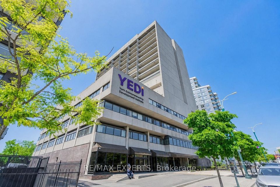 720 Spadina Avenue 315, Toronto, On M5s 2t9