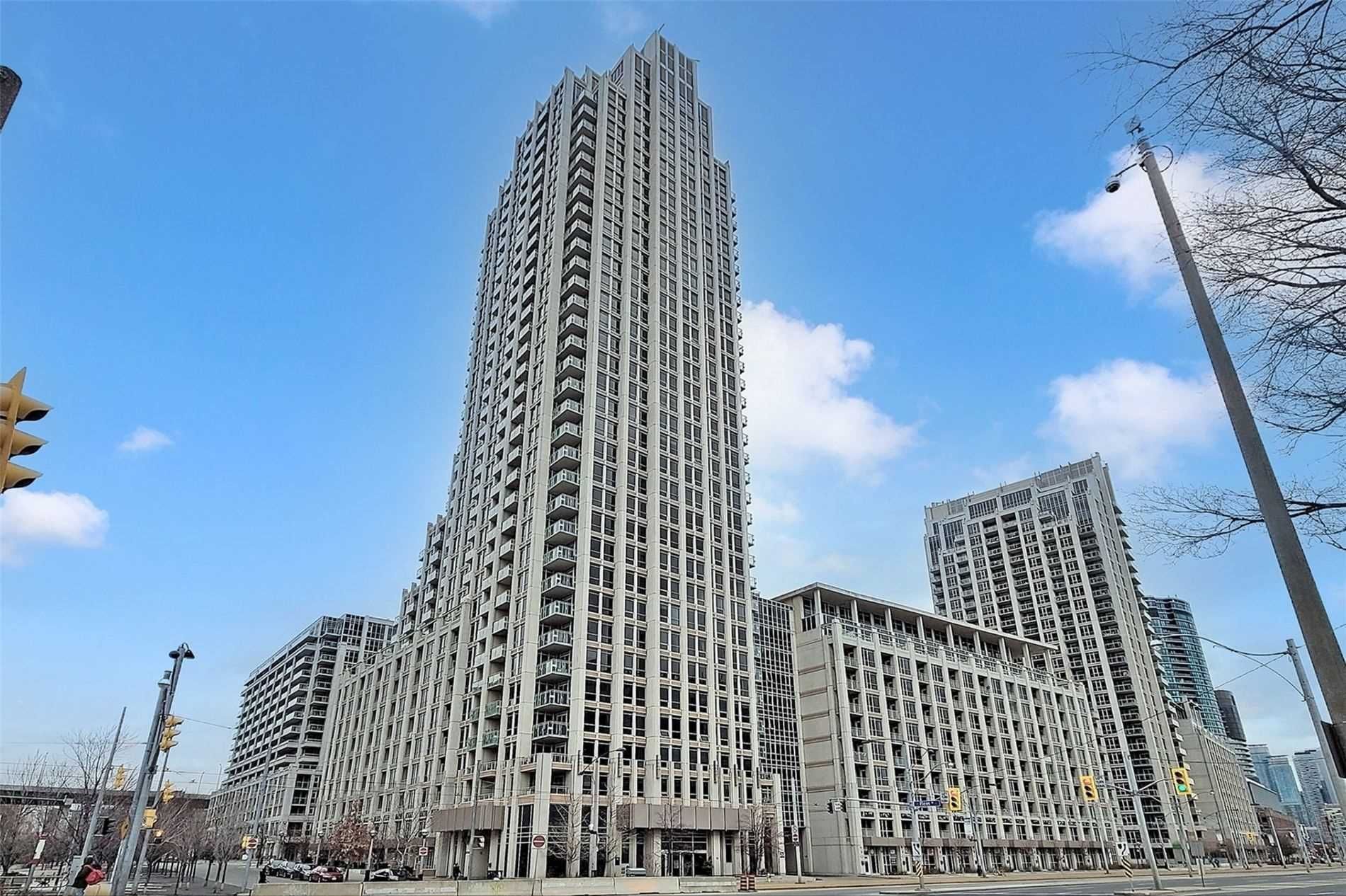 628 Fleet Street 2506, Toronto, On M5v 1a8