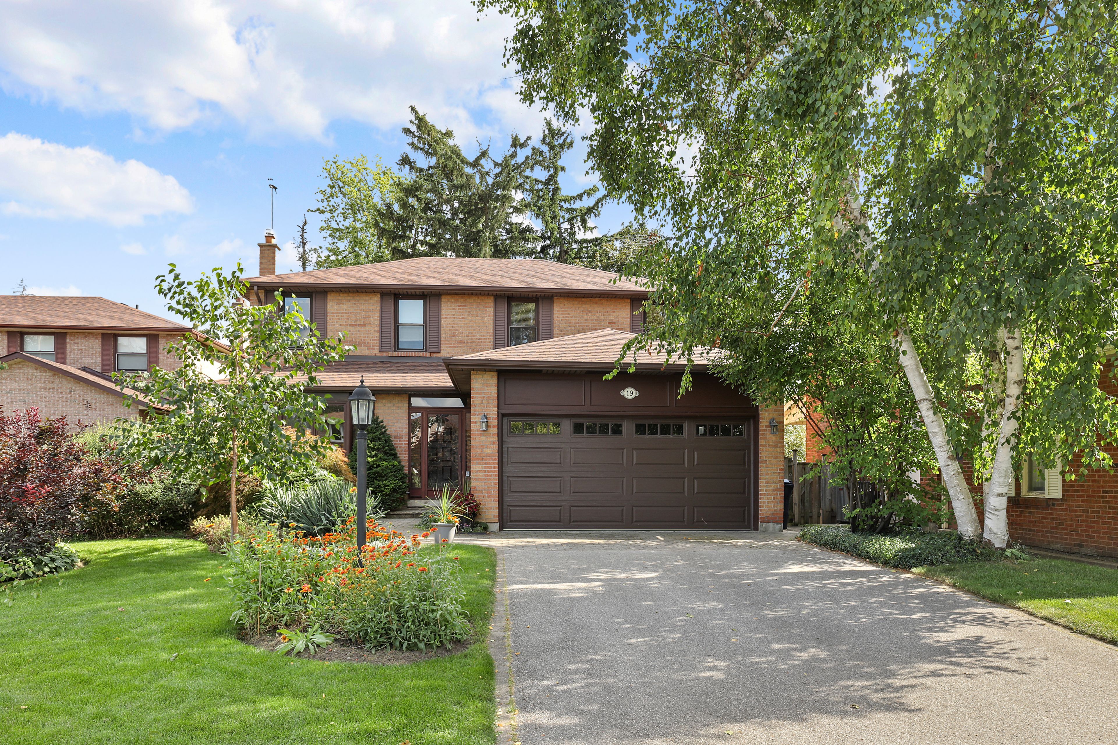 19 Temagami Court, Toronto, On M2m 4e6