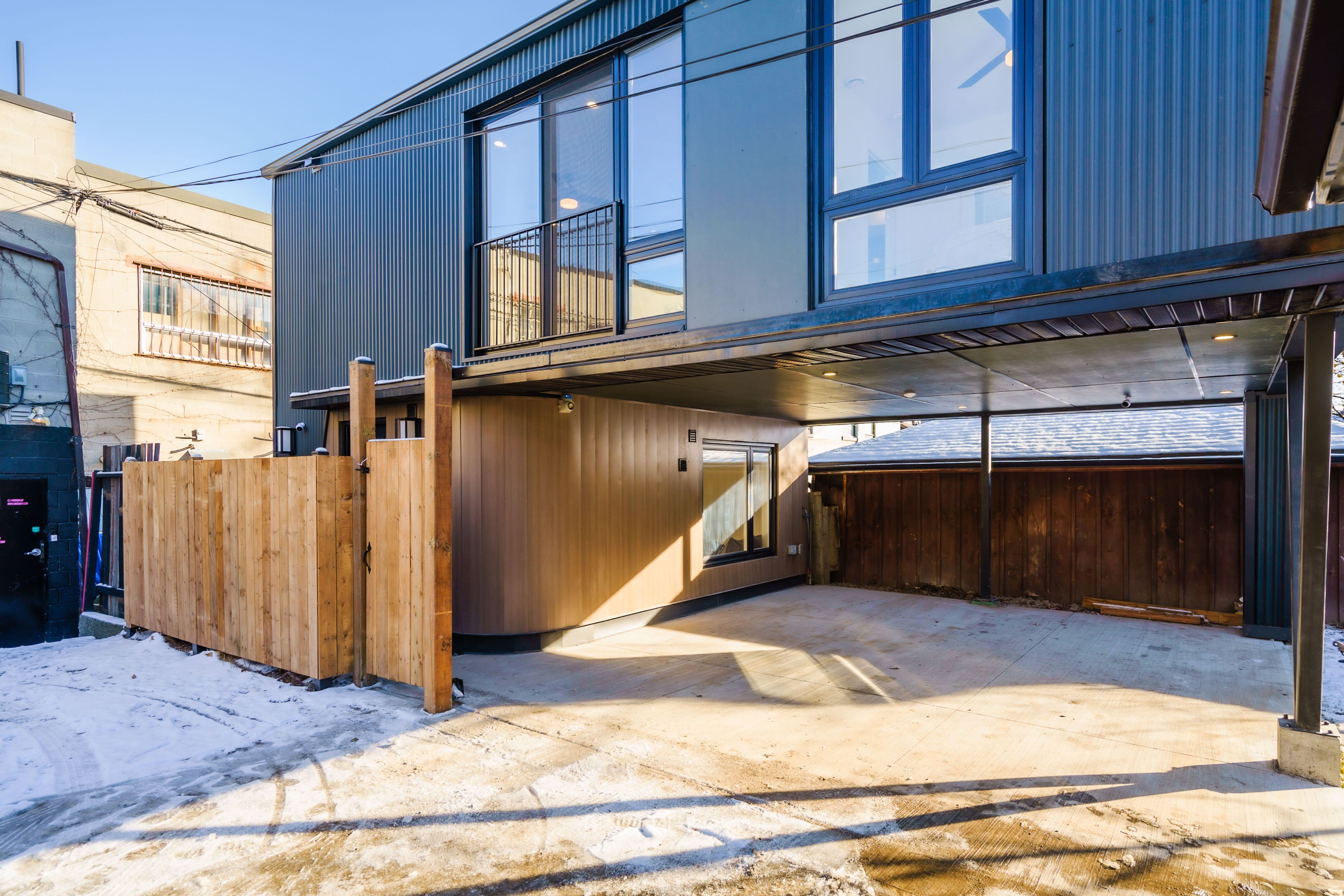 147 Denison Avenue Laneway, Toronto, On M5t 2n2