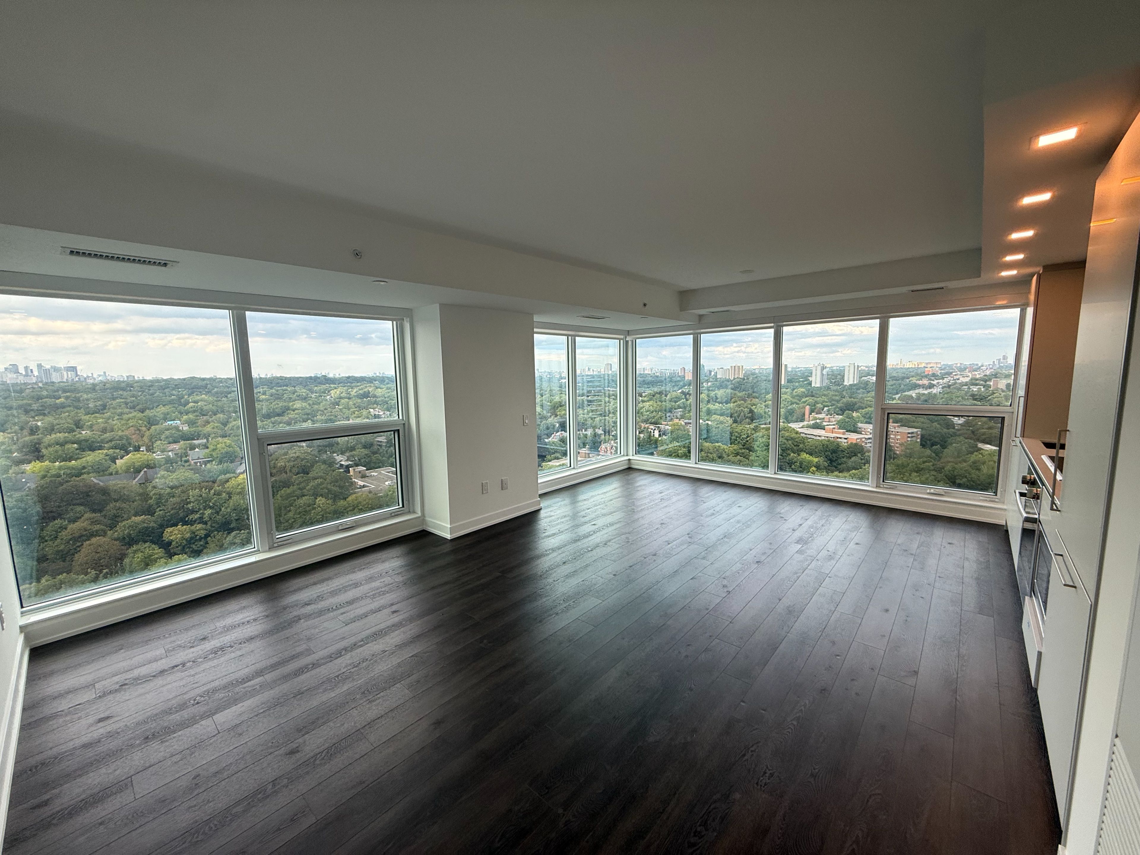609 Sherbourne Street 2007, Toronto, On M4x 0a4