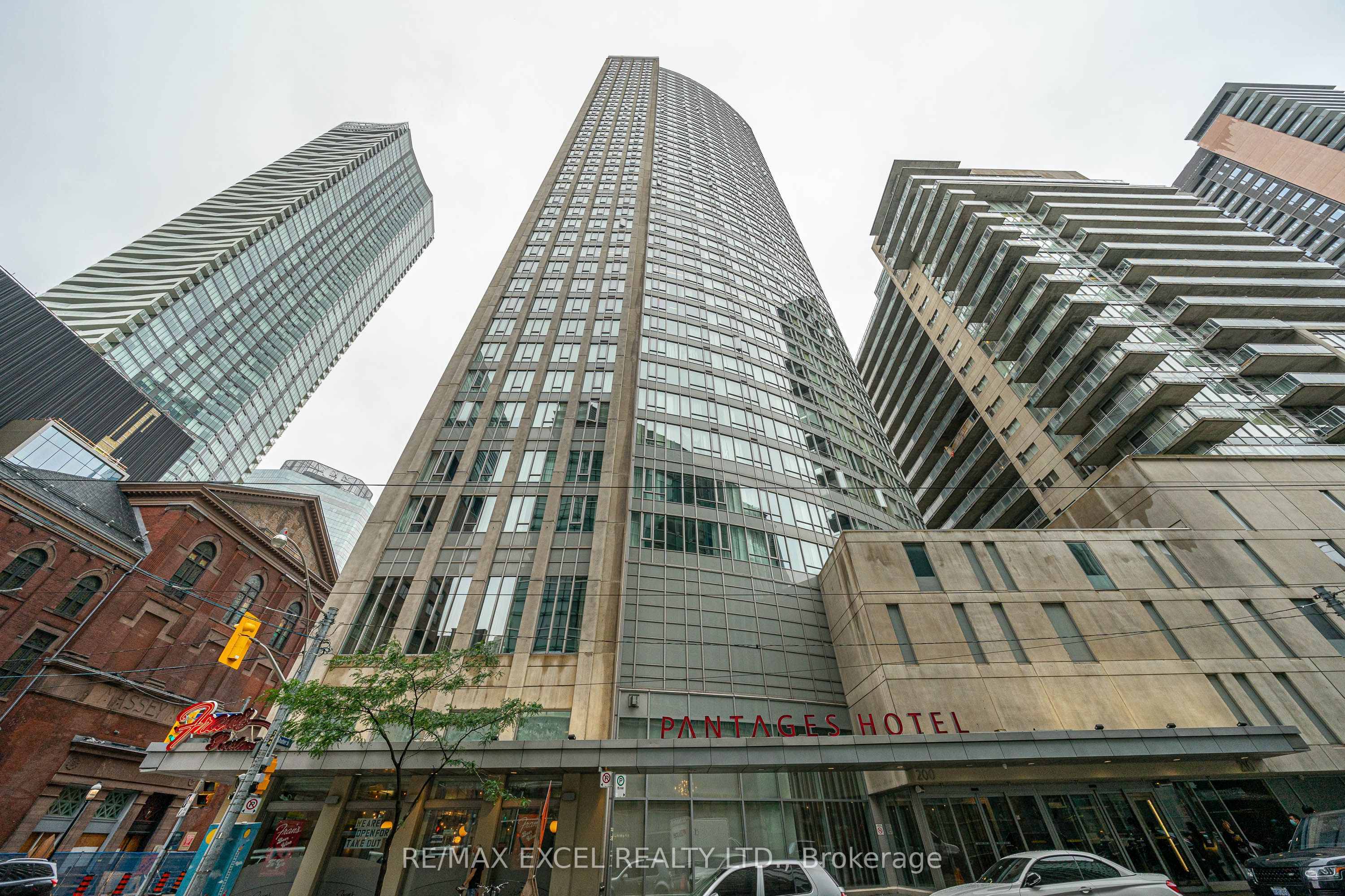 210 Victoria Street 2108, Toronto, On M5b 2r3