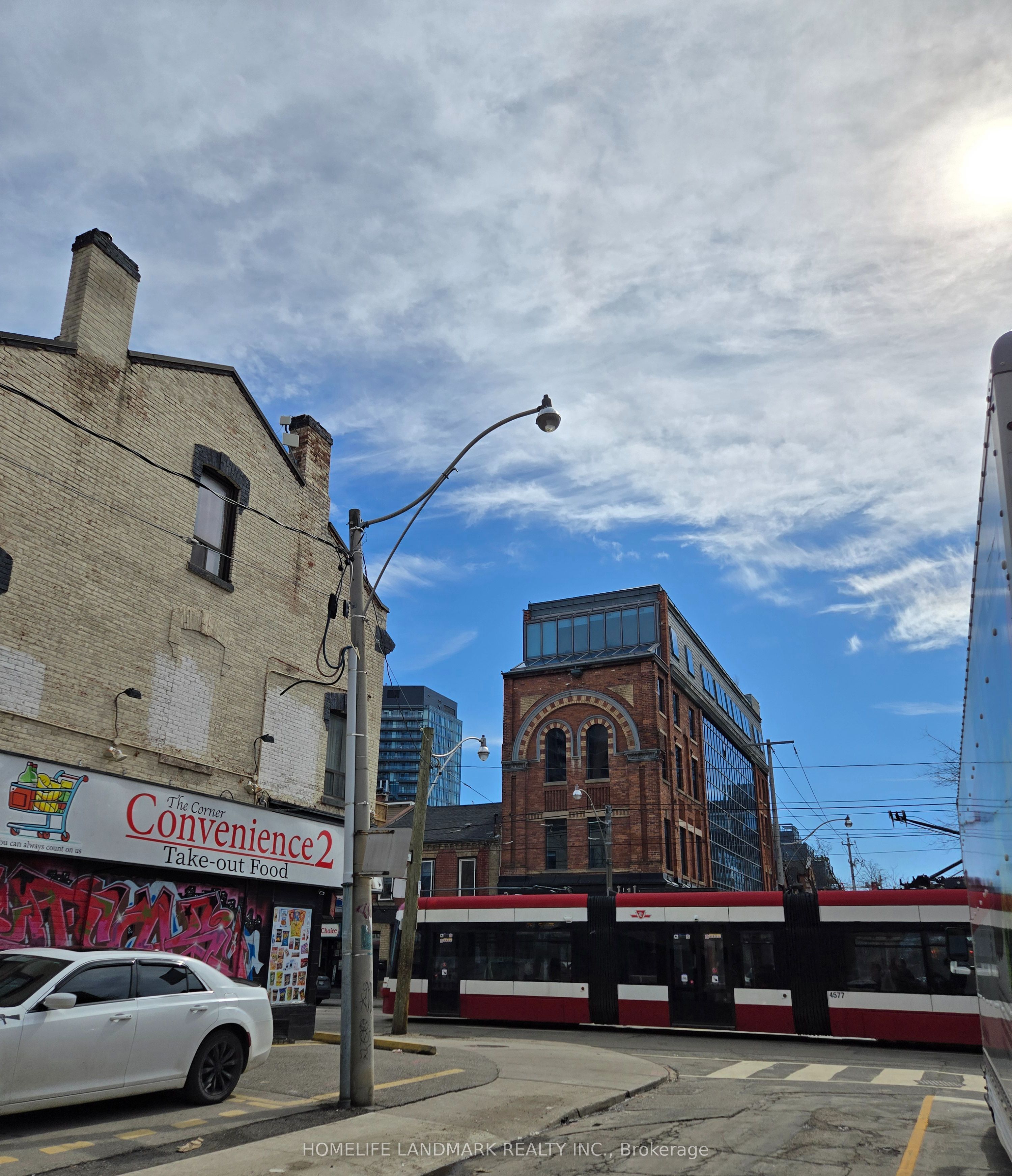 310 Queen Street E, Toronto, On M5a 1s8
