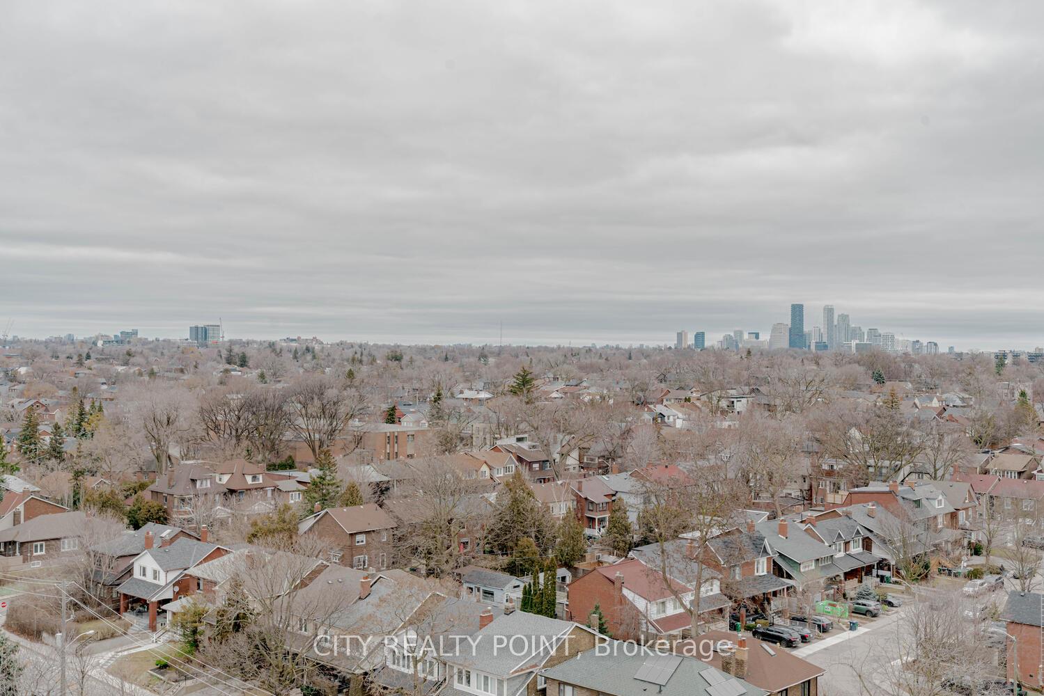 185 Alberta Avenue 1206, Toronto, On M6c 0a5