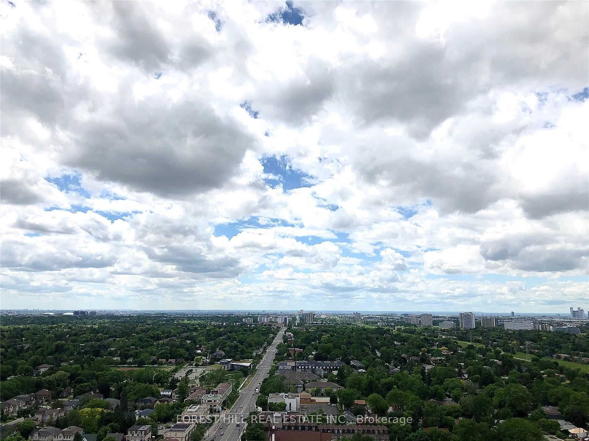 15 Greenview Avenue 2807, Toronto, On M2m 4m7