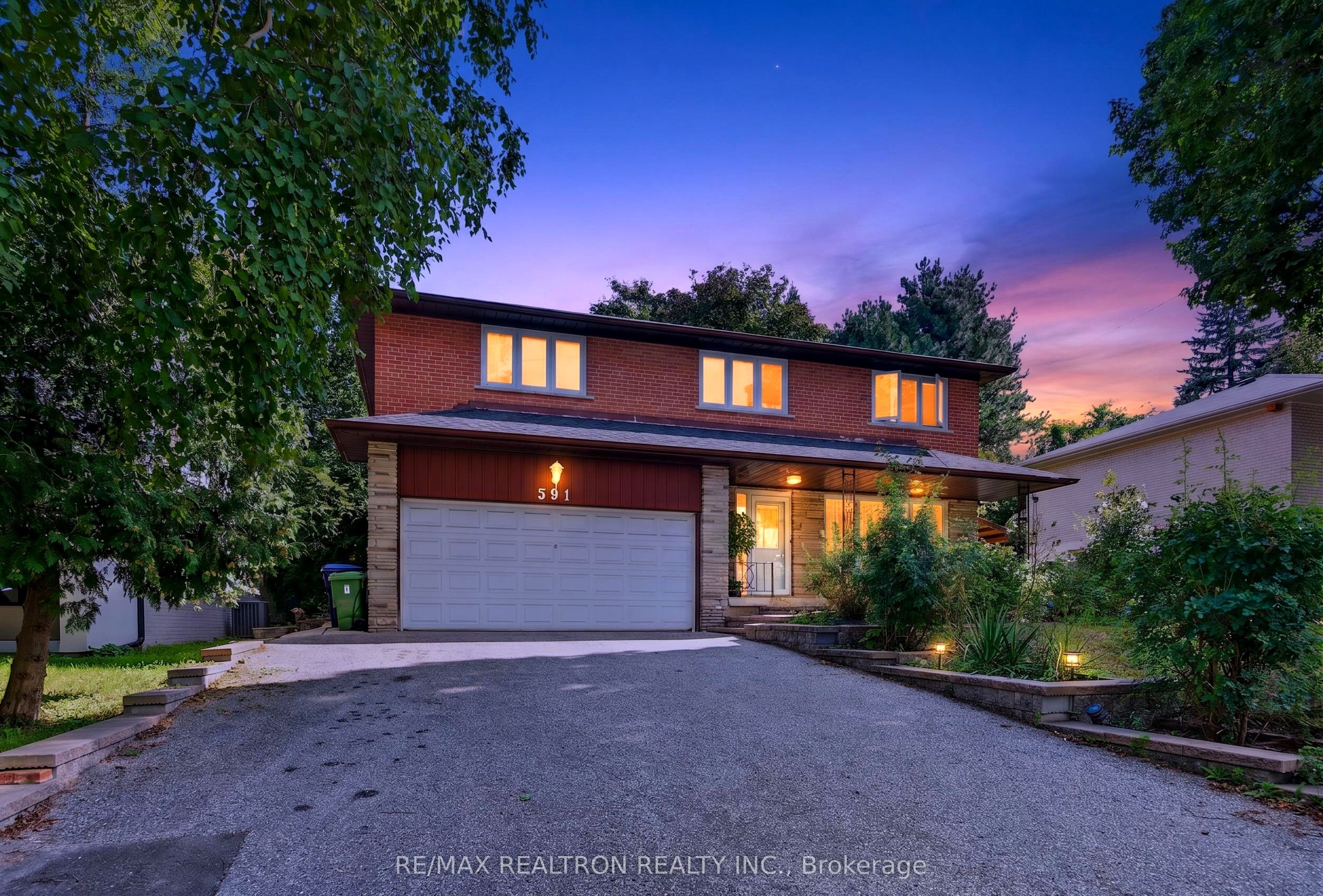 591 Cummer Avenue, Toronto, On M2k 2m5