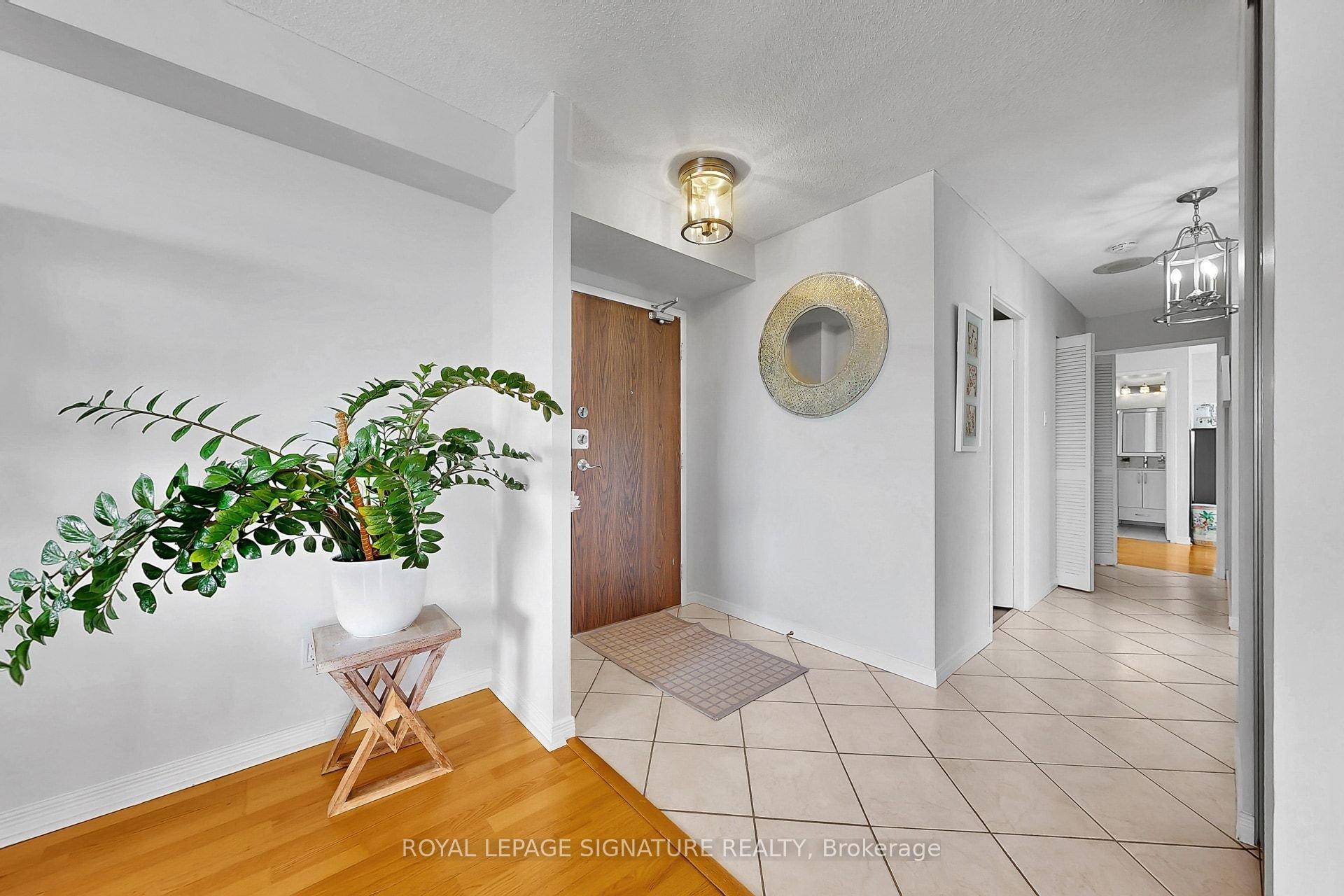 133 Torresdale Avenue 902, Toronto, On M2r 3t2