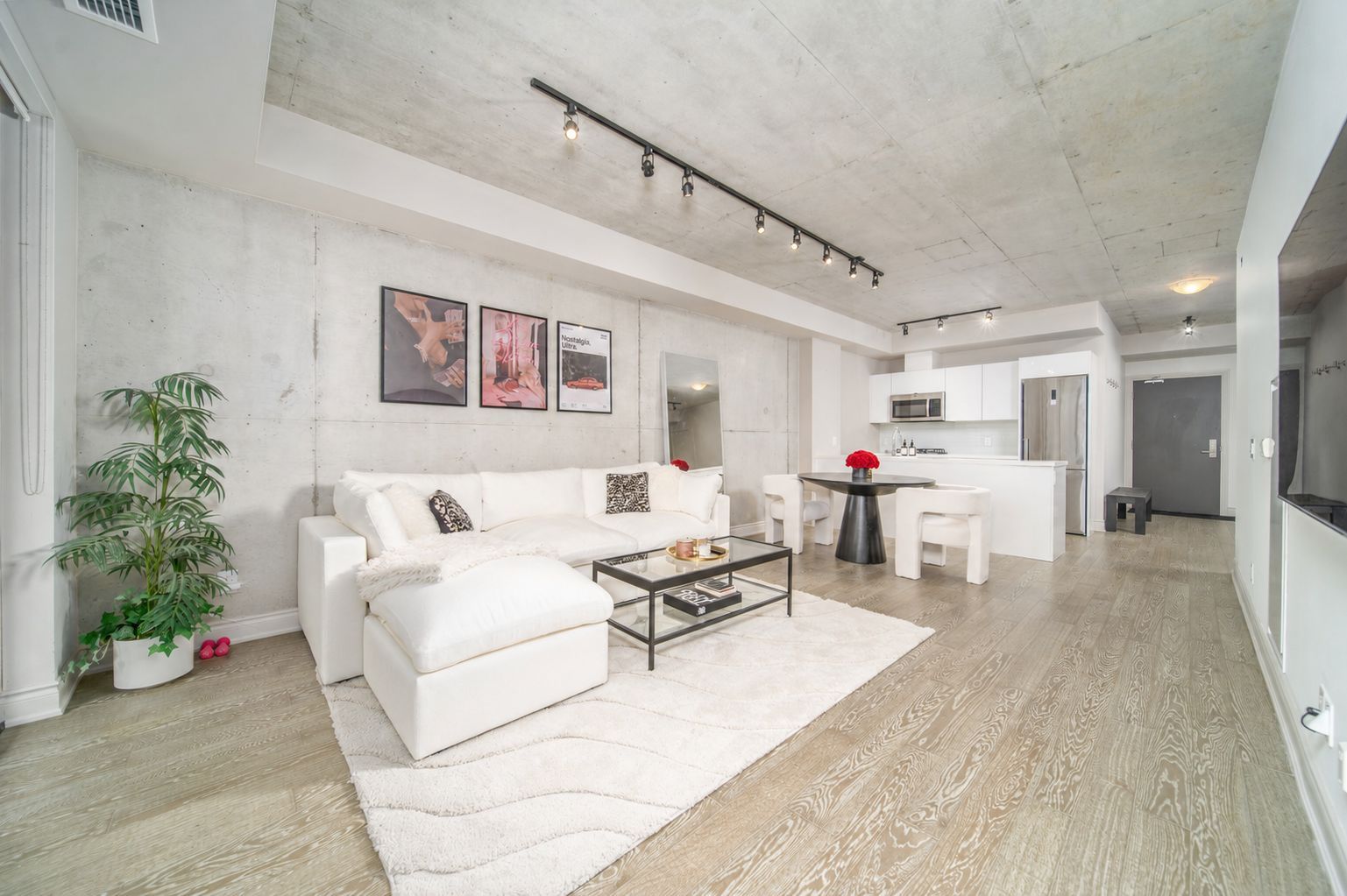 608 Richmond Street W 320, Toronto, On M5v 0n9