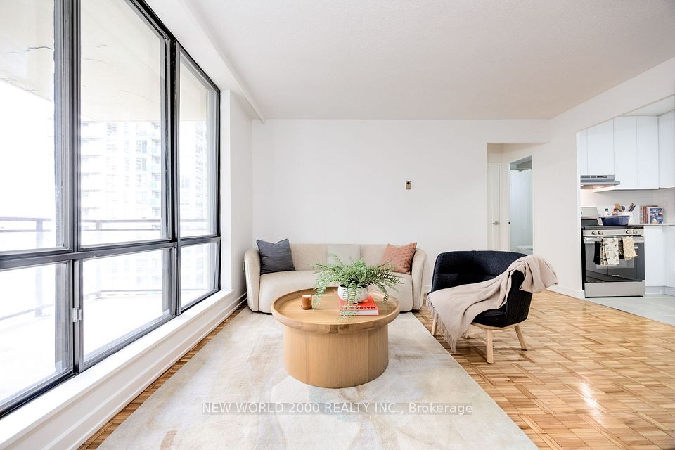 101 Roehampton Avenue 503, Toronto, On M4p 2w2