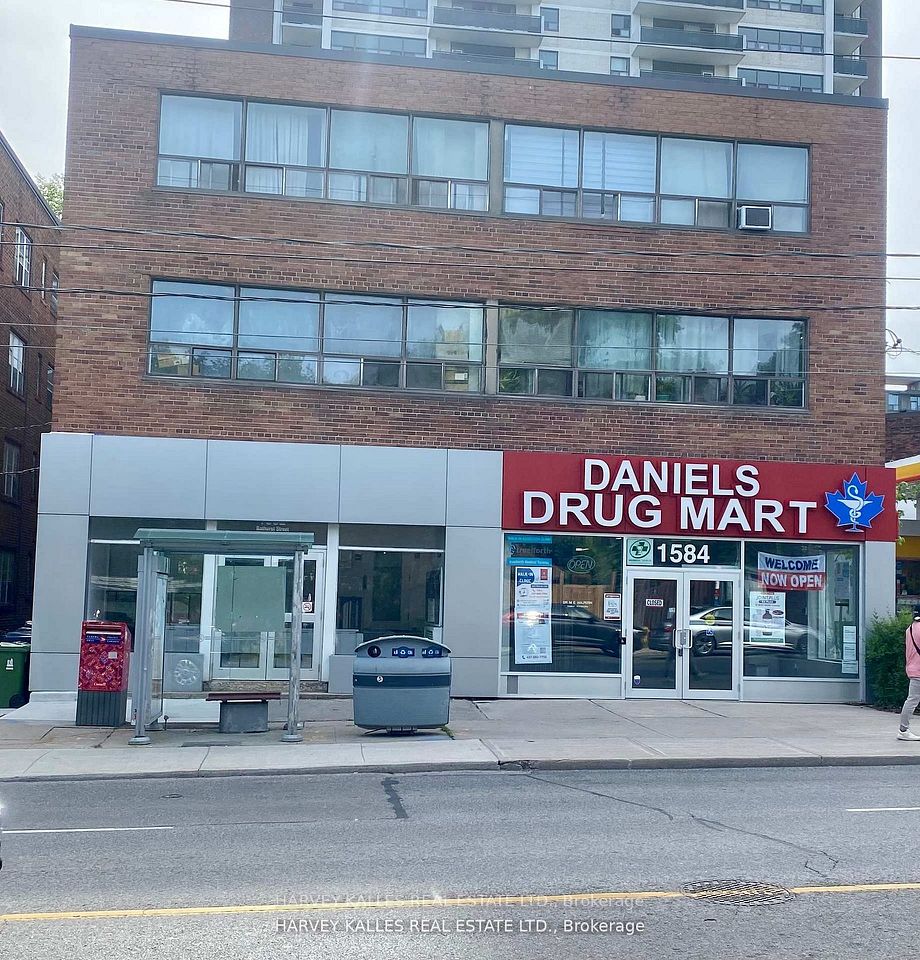 1582 Bathurst Street B1, Toronto, On M5p 3h3