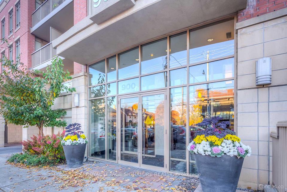 900 Mount Pleasant Road 1208, Toronto, On M4p 3j9