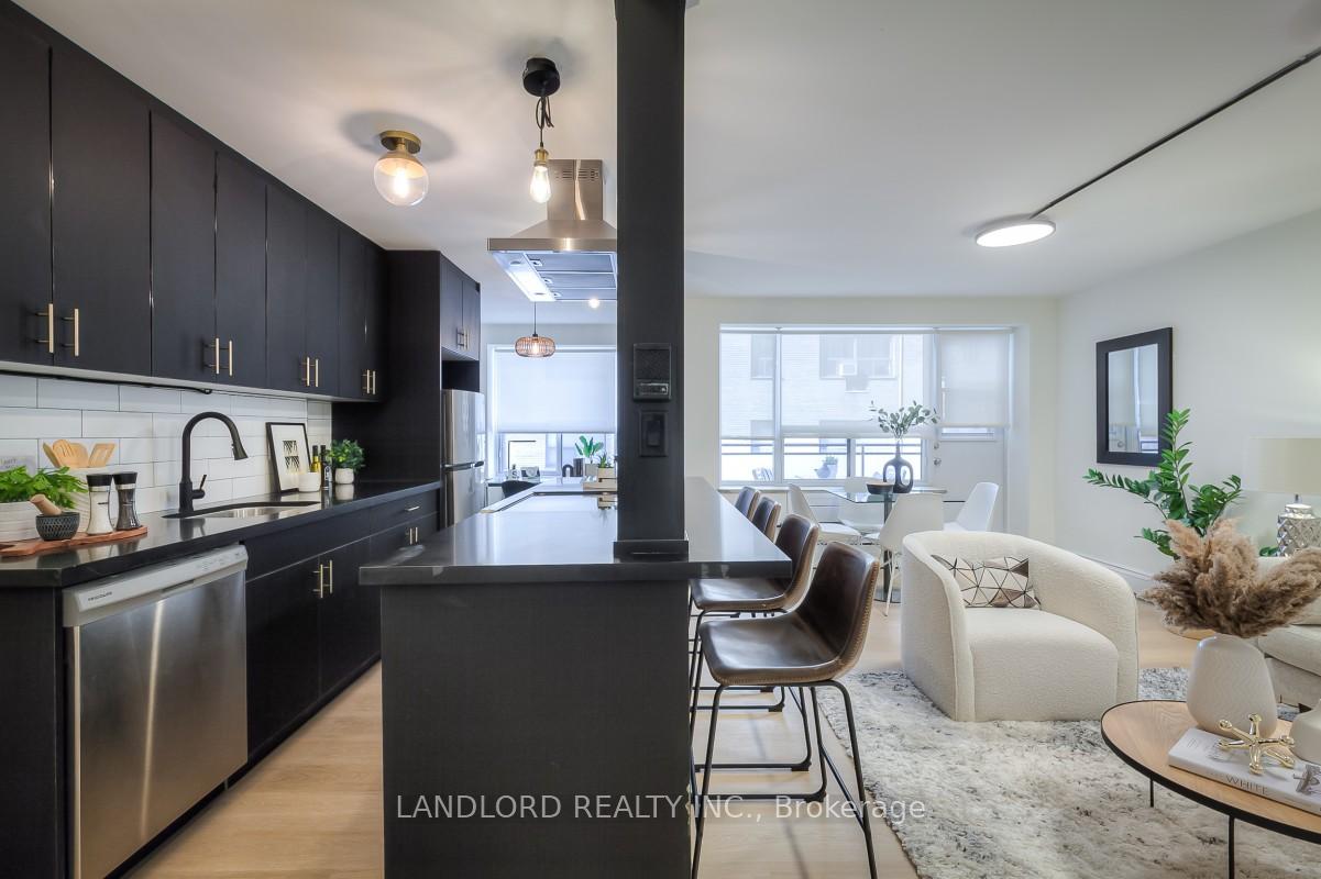 420 Eglinton Avenue E 204, Toronto, On M4p 1l8