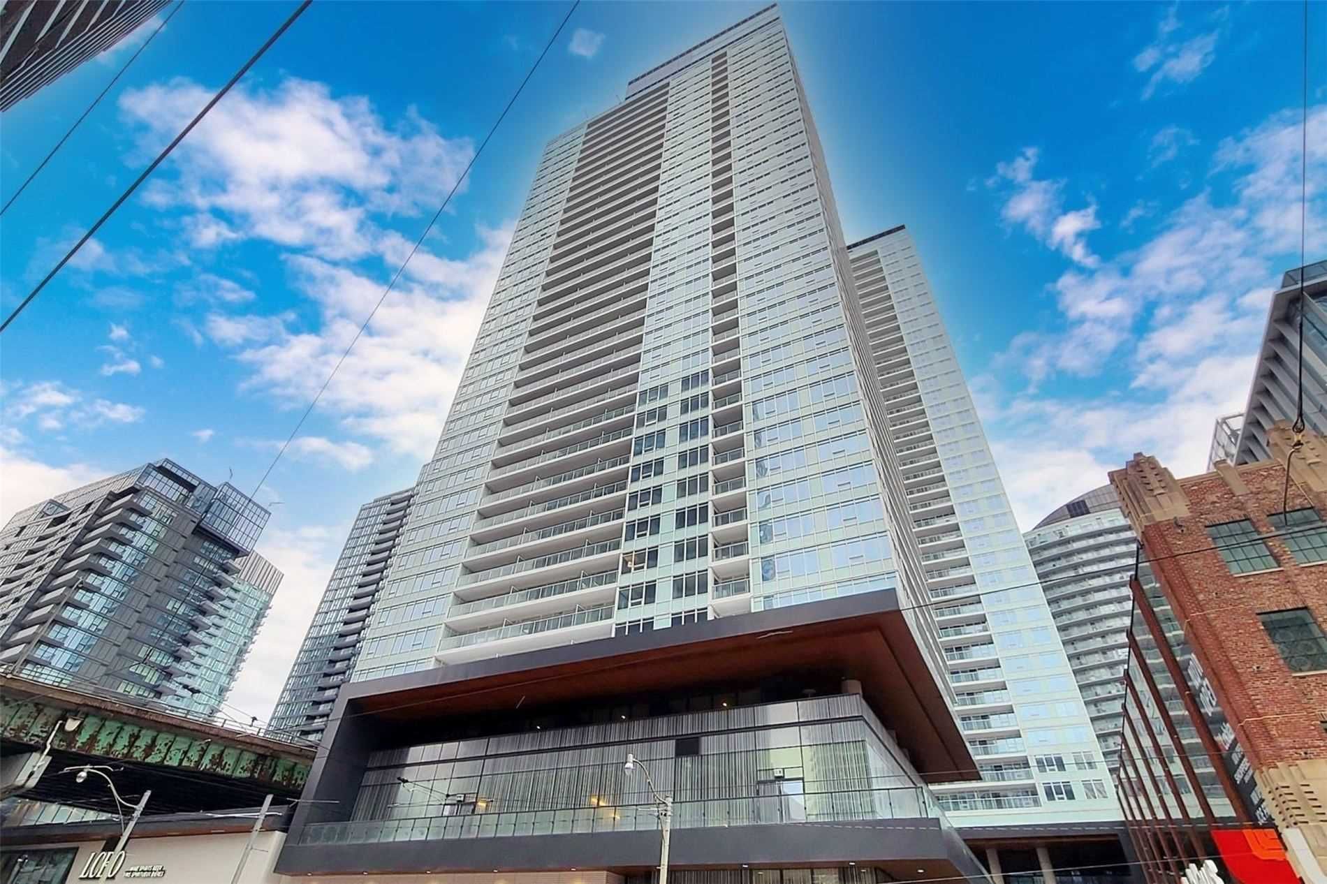 19 Bathurst Street 610, Toronto, On M5v 0n2