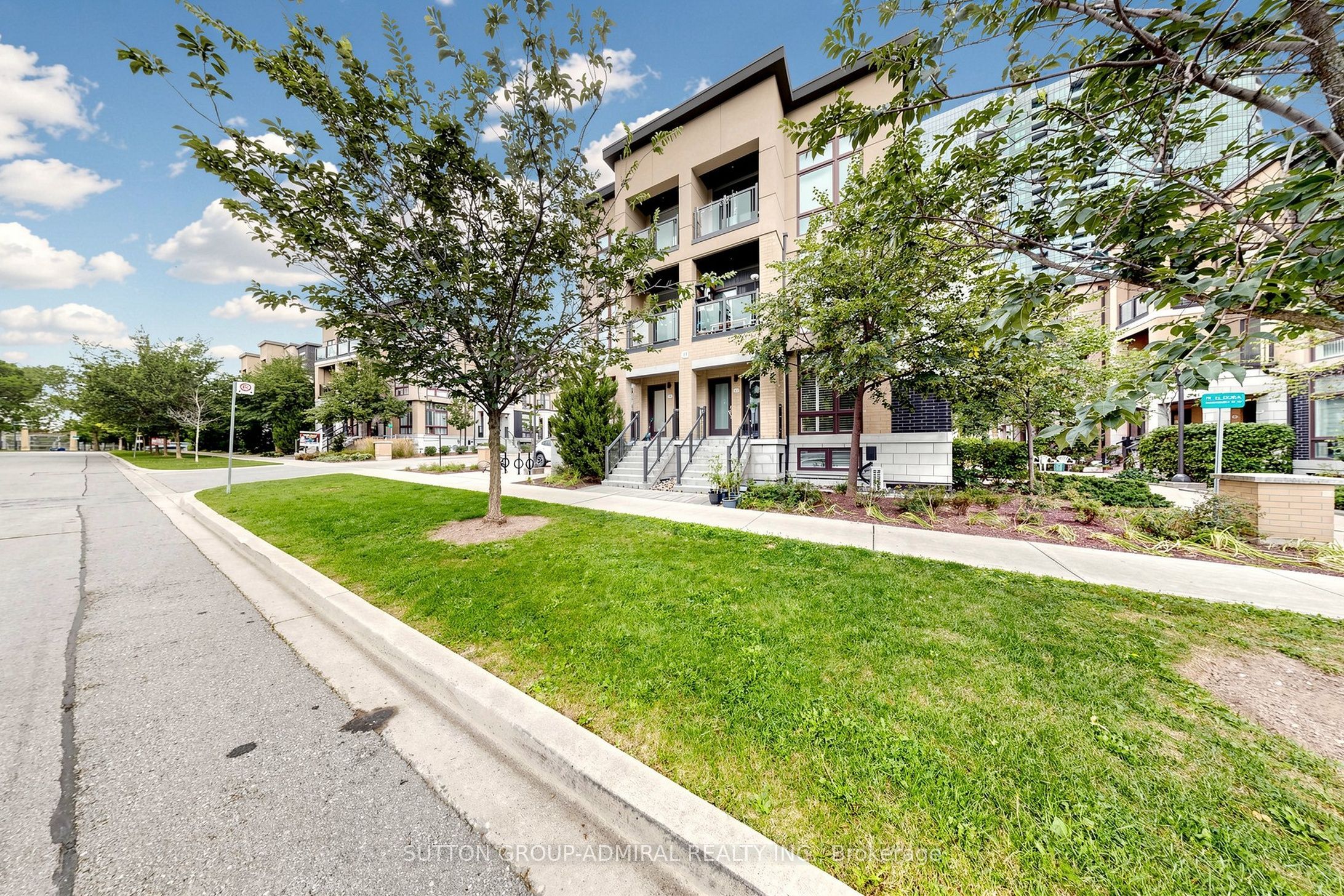 19 Eldora Avenue 41, Toronto, On M2m 0b5