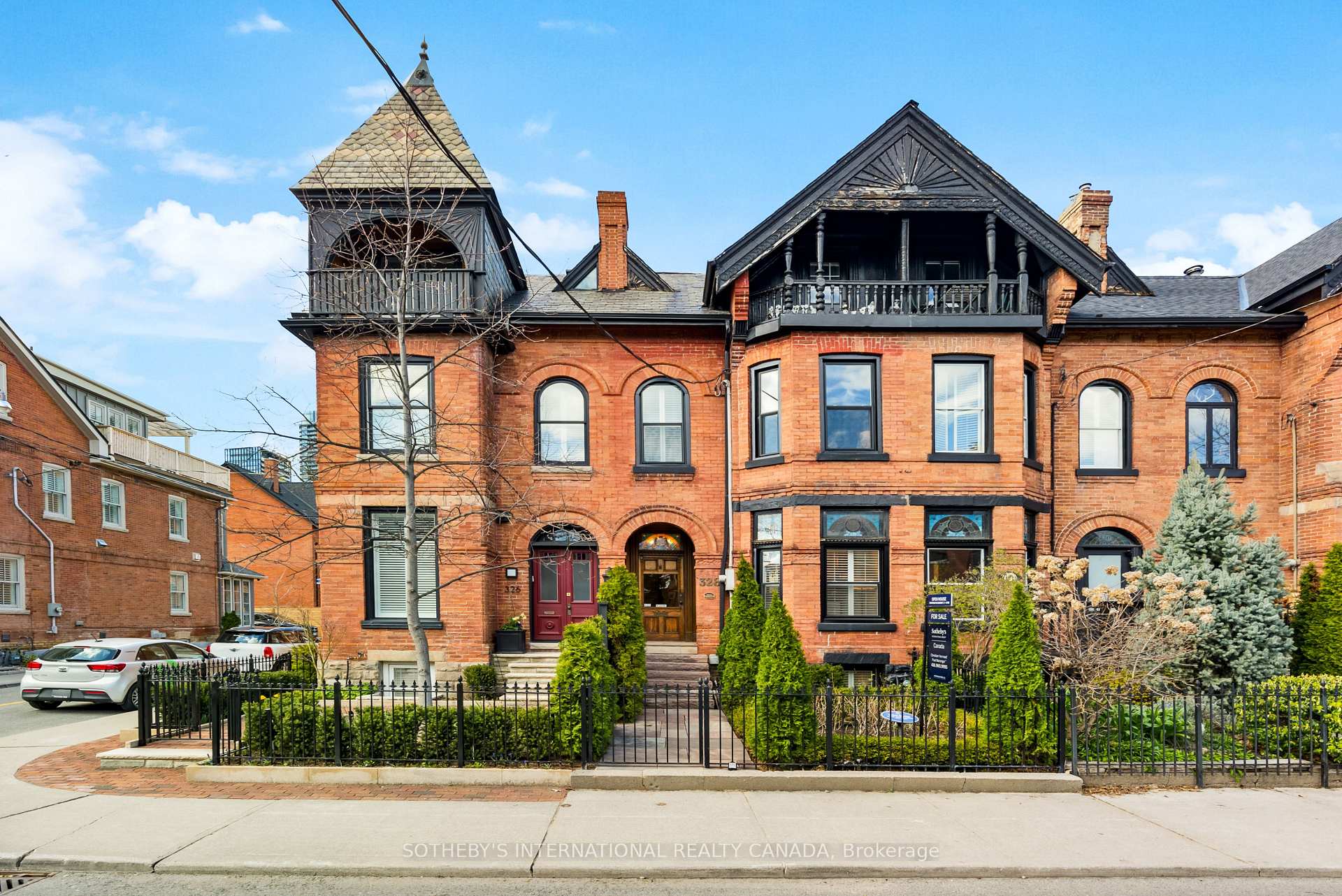 328 Wellesley Street E, Toronto, On M4x 1h3