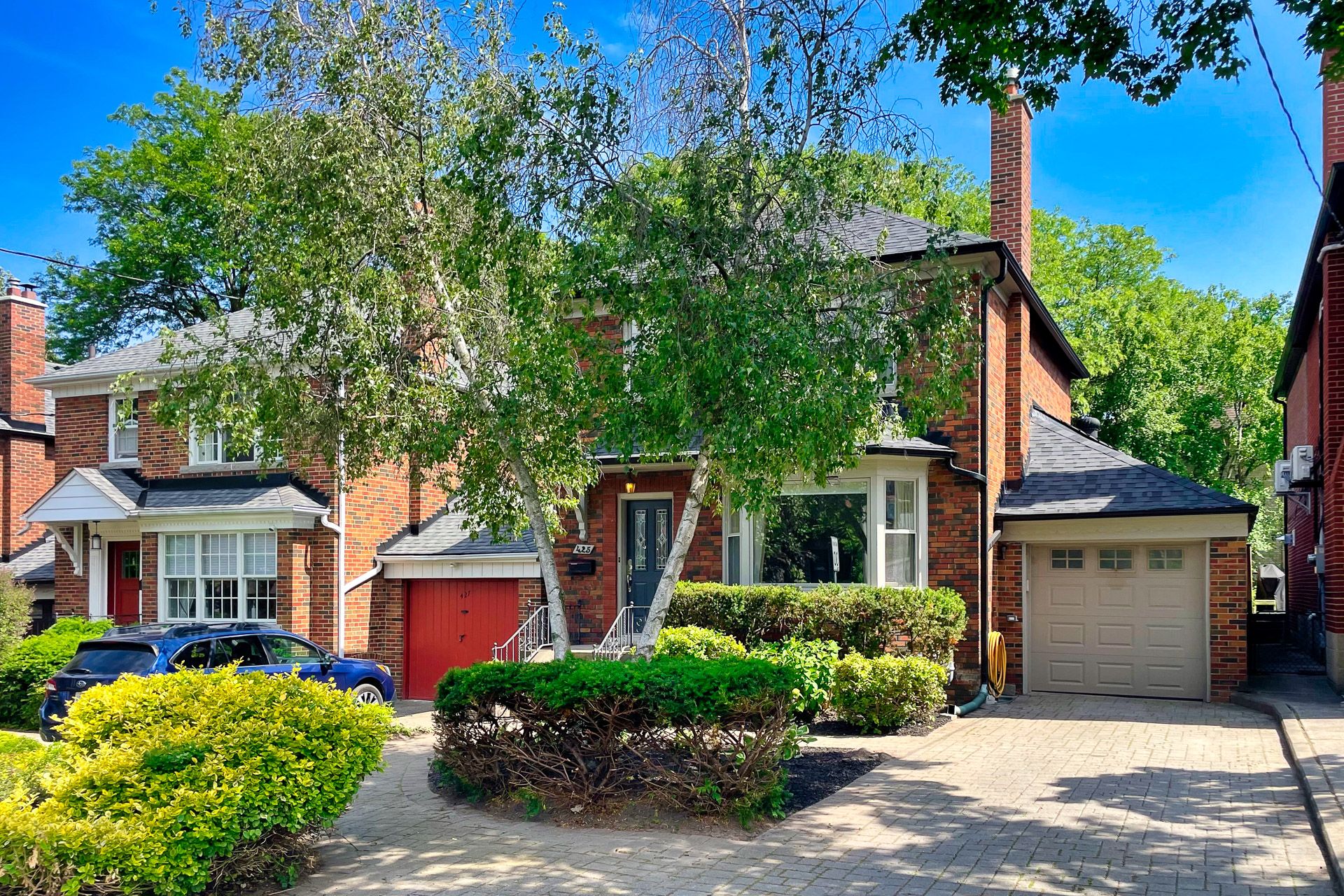 425 Broadway Avenue, Toronto, On M4g 2r3